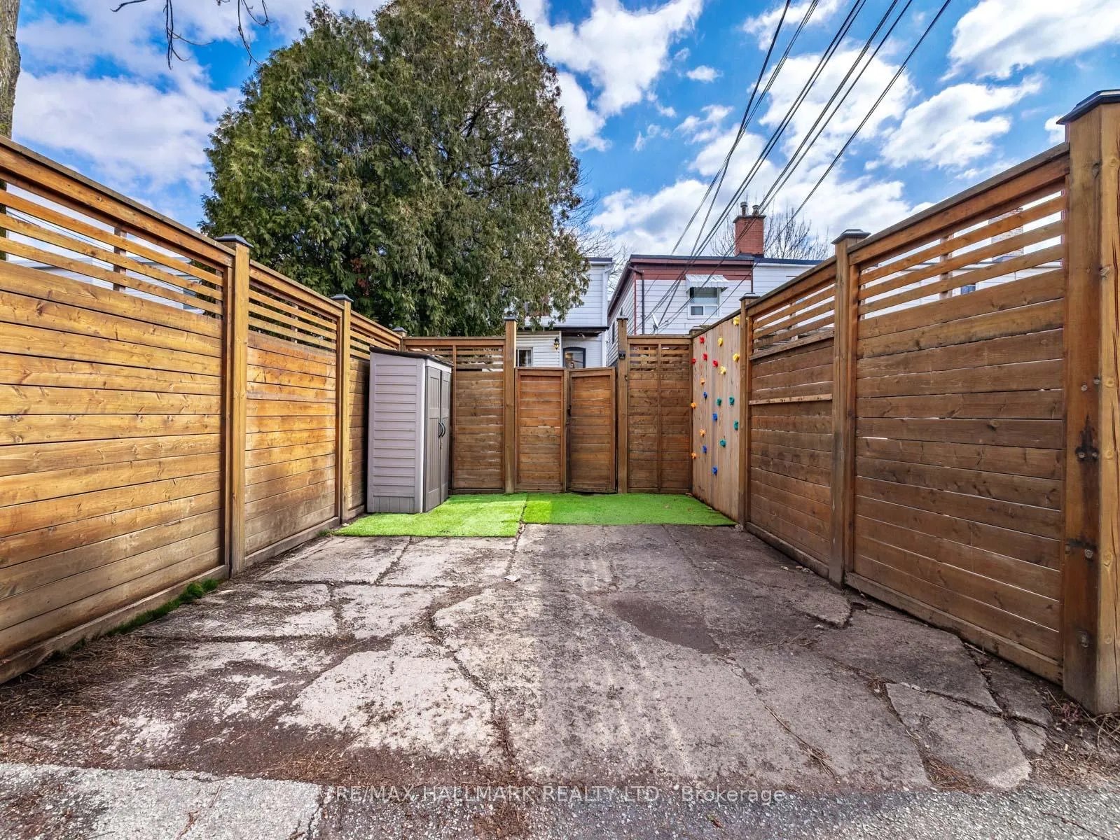Photo 29 of 38 Larchmount Avenue, Toronto, South Riverdale — HOMEH