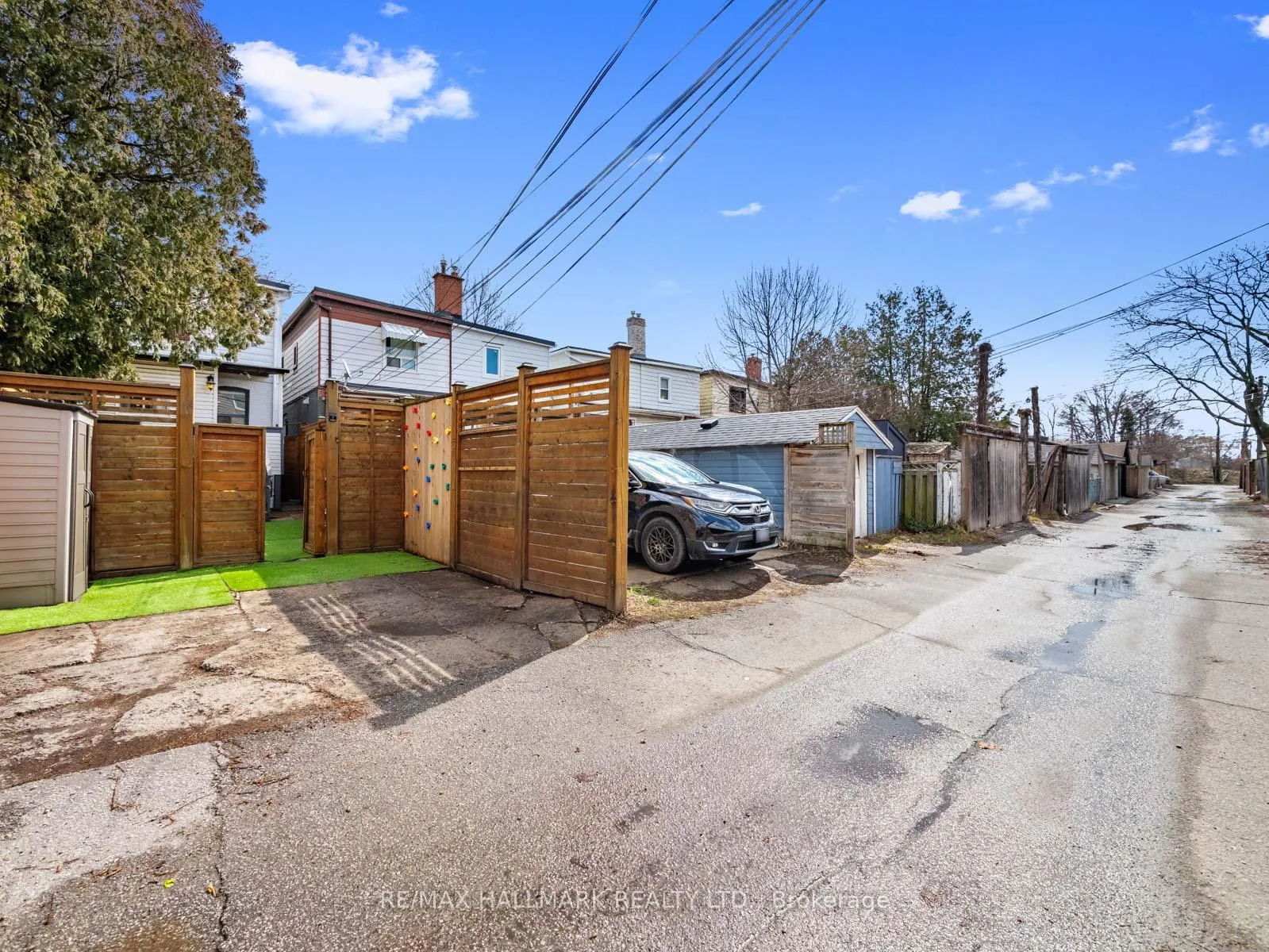 Photo 30 of 38 Larchmount Avenue, Toronto, South Riverdale — HOMEH