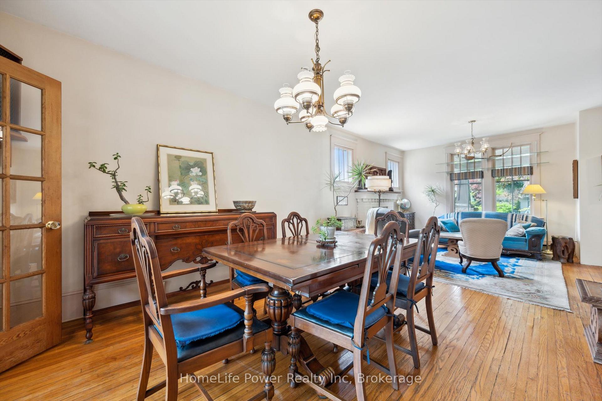 Photo 8 of 44 Dean Avenue, Guelph, Dovercliffe Park/Old University — HOMEH