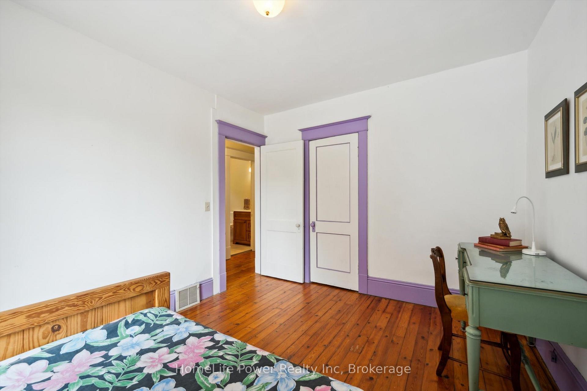 Photo 21 of 44 Dean Avenue, Guelph, Dovercliffe Park/Old University — HOMEH