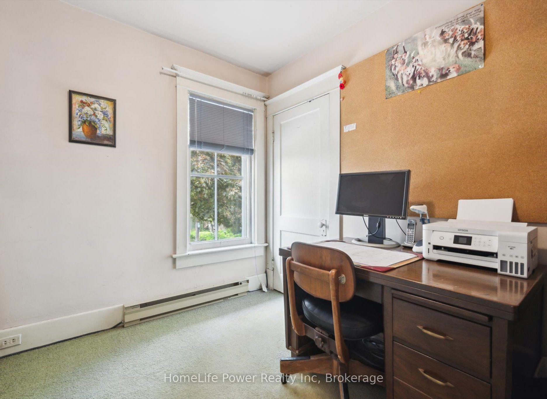 Photo 22 of 44 Dean Avenue, Guelph, Dovercliffe Park/Old University — HOMEH