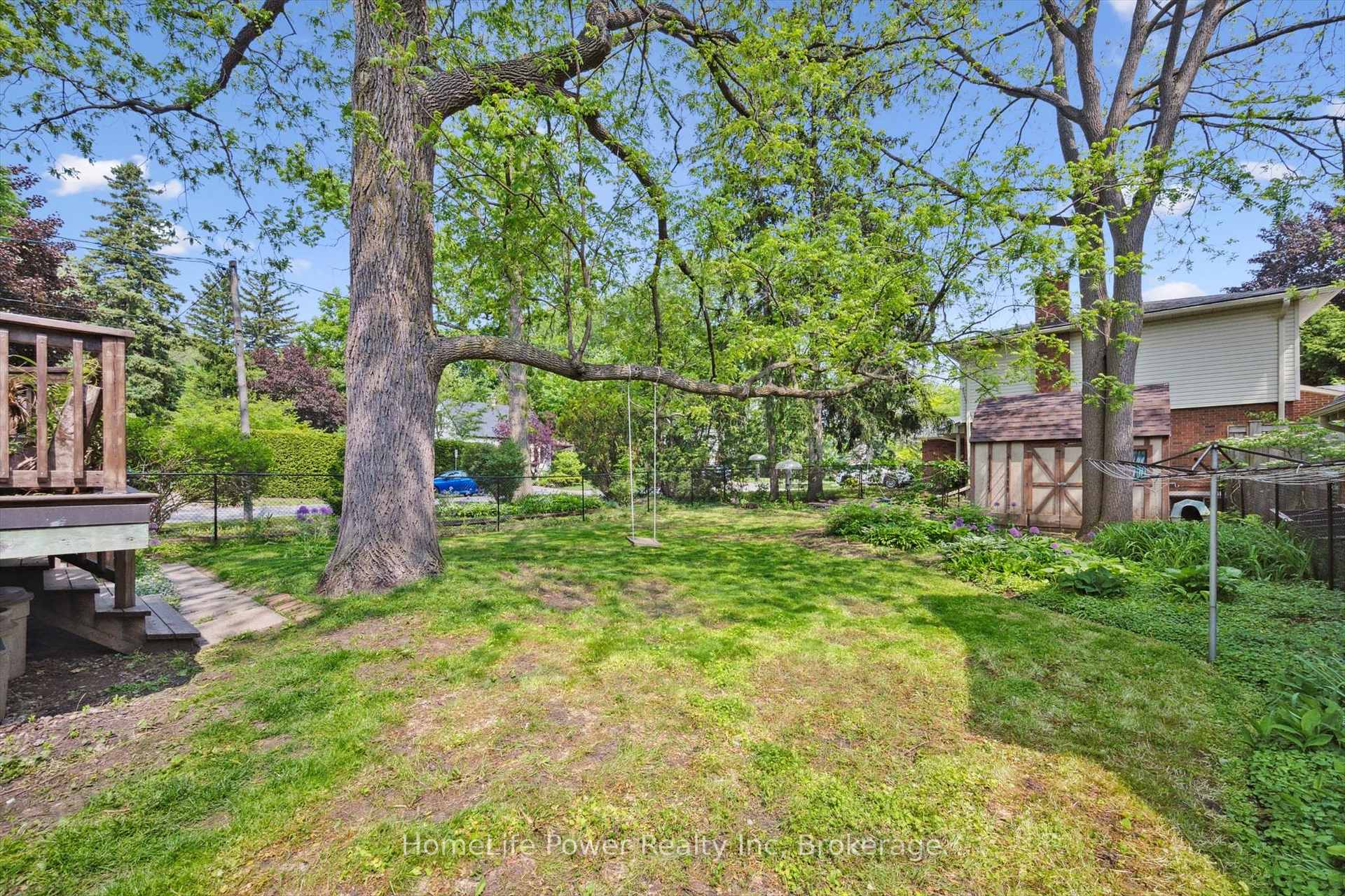 Photo 31 of 44 Dean Avenue, Guelph, Dovercliffe Park/Old University — HOMEH