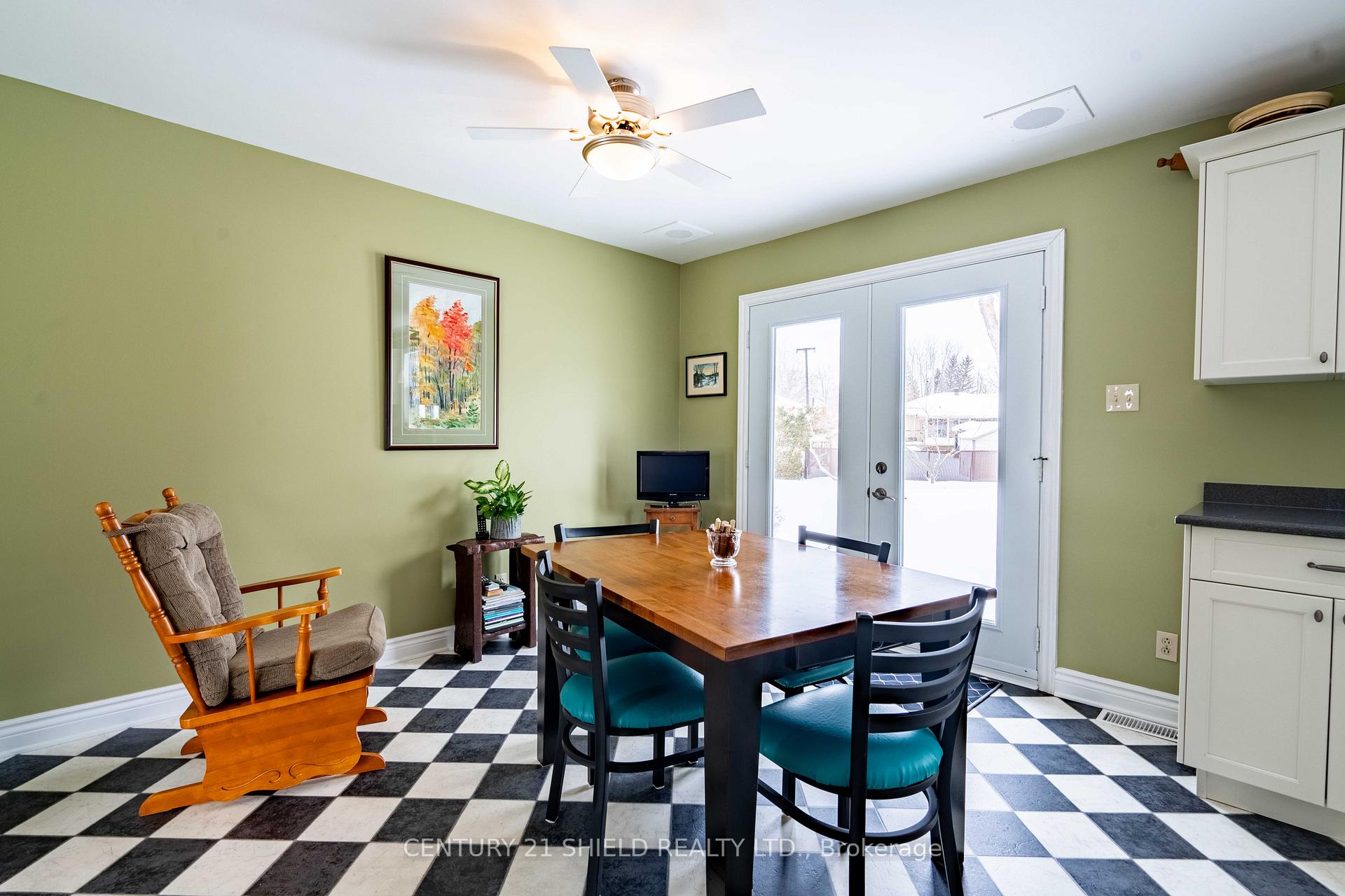 Photo 22 of 434 Bellevue Crescent, Cornwall — HOMEH