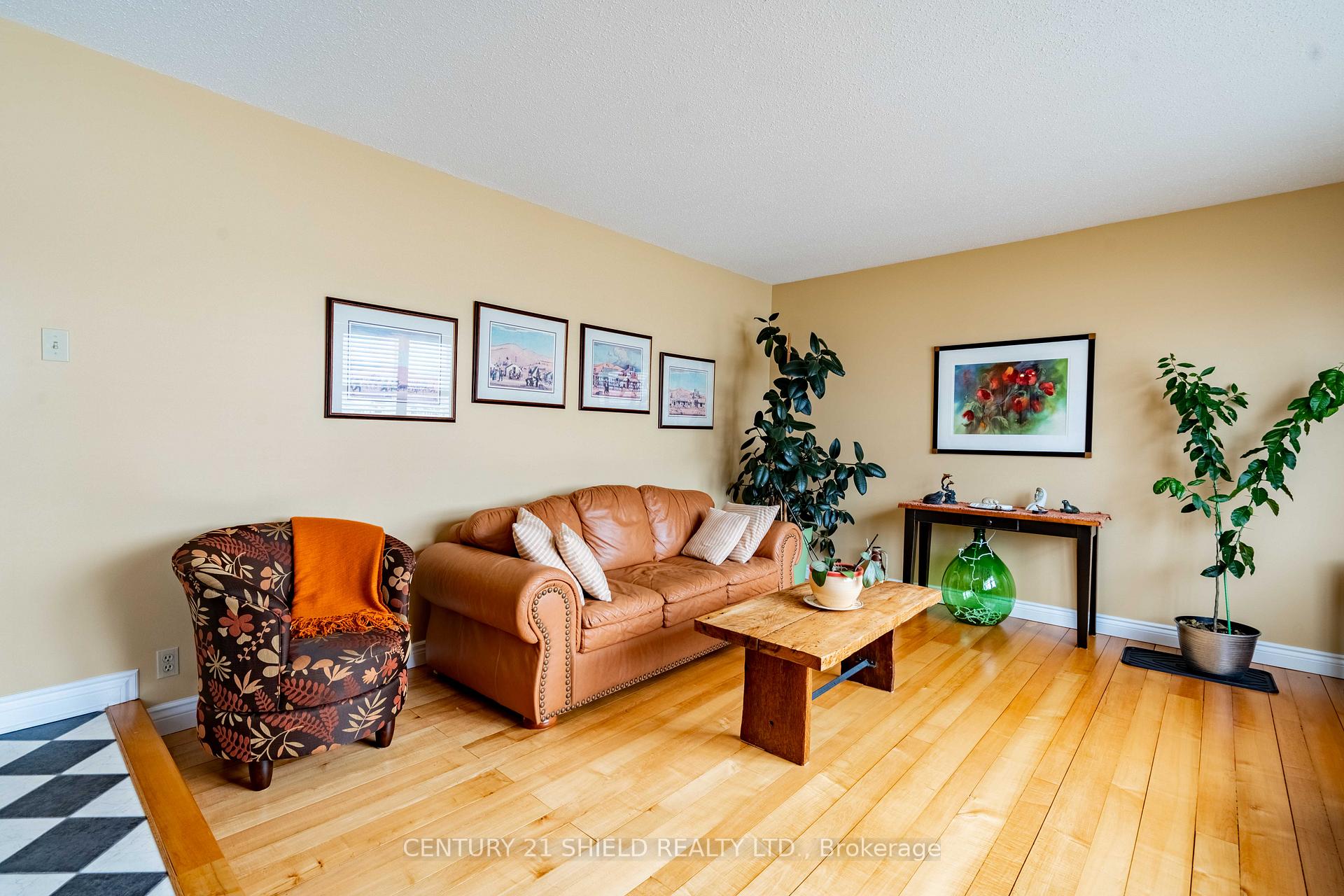 Photo 25 of 434 Bellevue Crescent, Cornwall — HOMEH