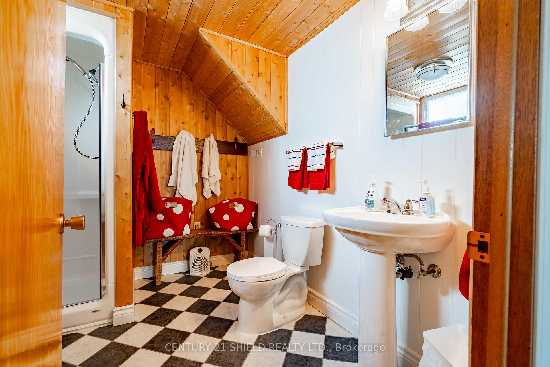 Photo 30 of 434 Bellevue Crescent, Cornwall — HOMEH