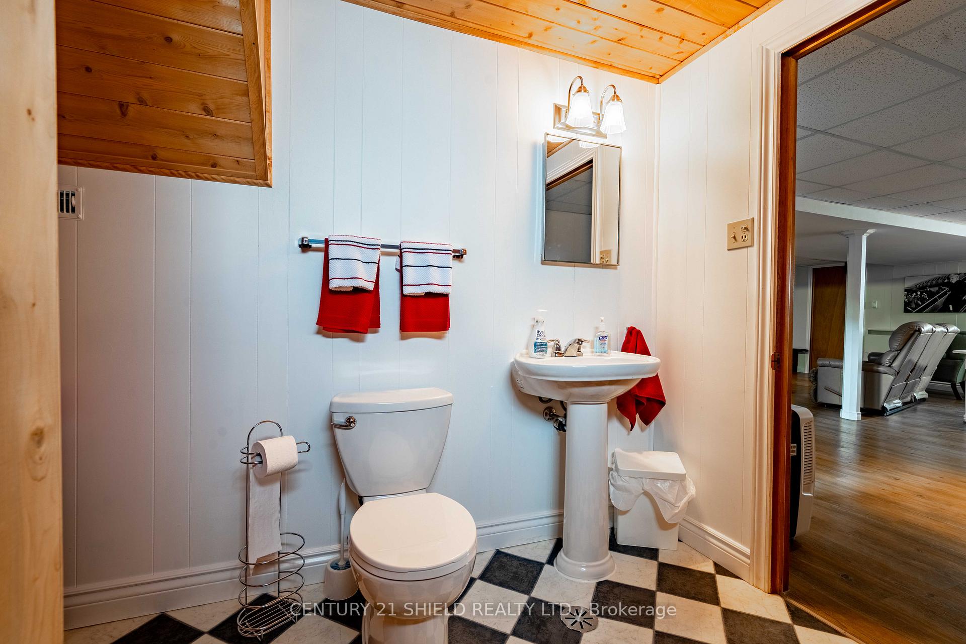 Photo 31 of 434 Bellevue Crescent, Cornwall — HOMEH