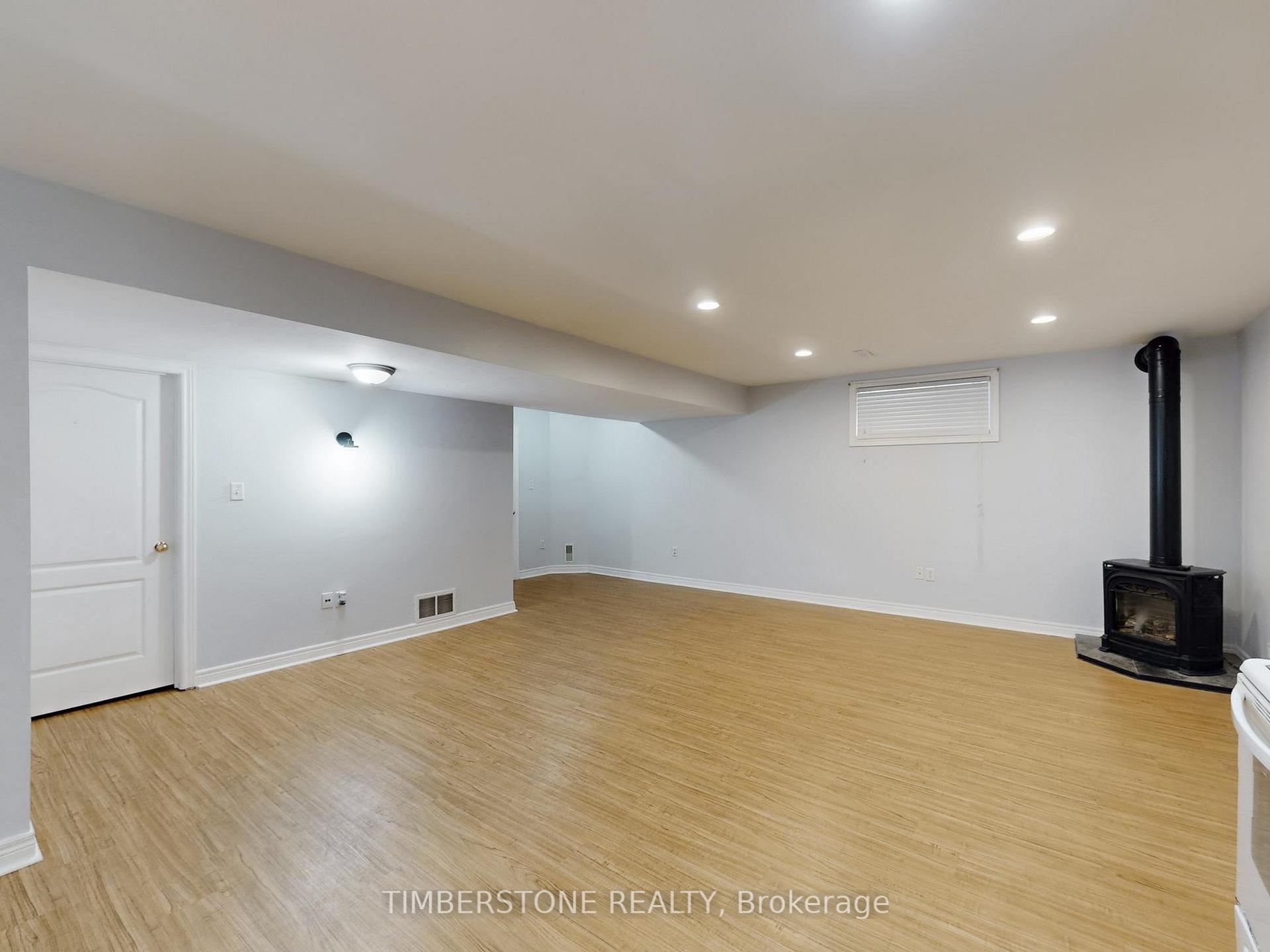 Photo 7 of Unit Lower, 1 Mailey Lane, Barrie, Edgehill Drive — HOMEH