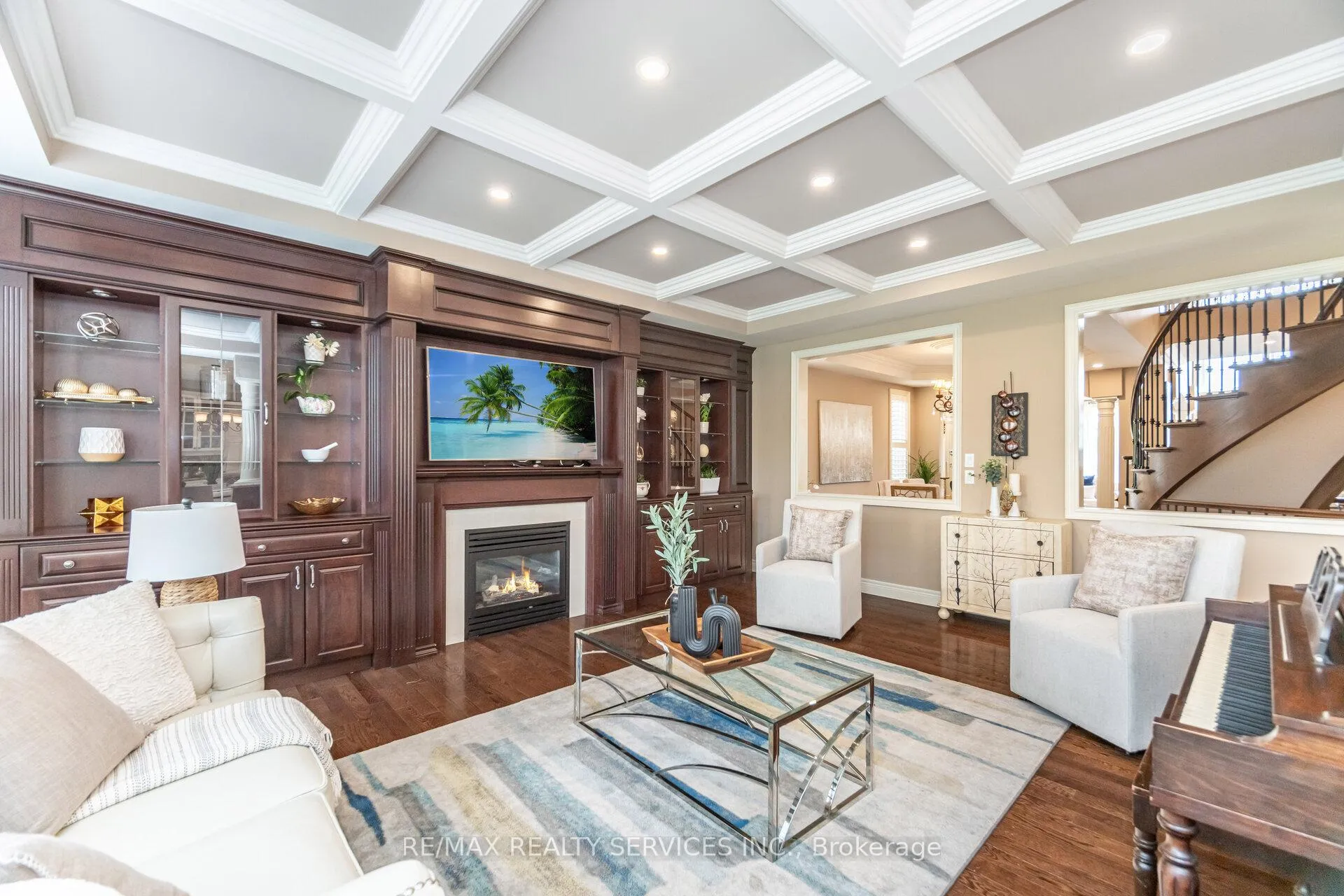 Photo 15 of 9 Lorupe Court, Hamilton, Ancaster — HOMEH