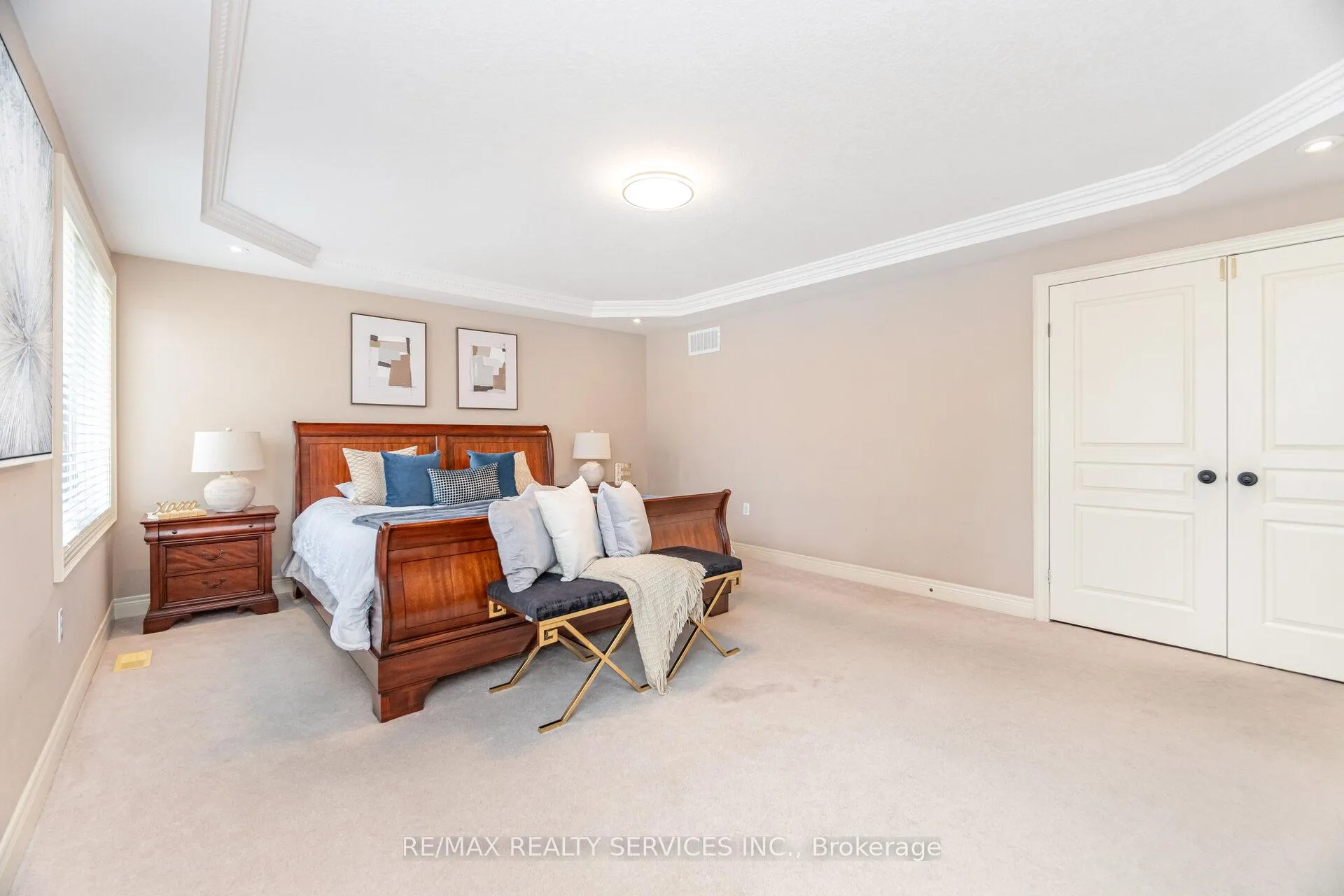 Photo 25 of 9 Lorupe Court, Hamilton, Ancaster — HOMEH