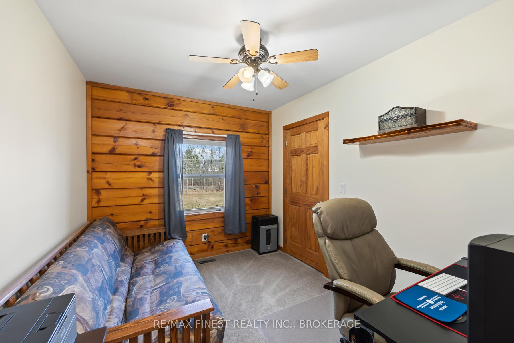 Photo 20 of 404 Dean Smith Road Drive, Frontenac, Frontenac South — HOMEH