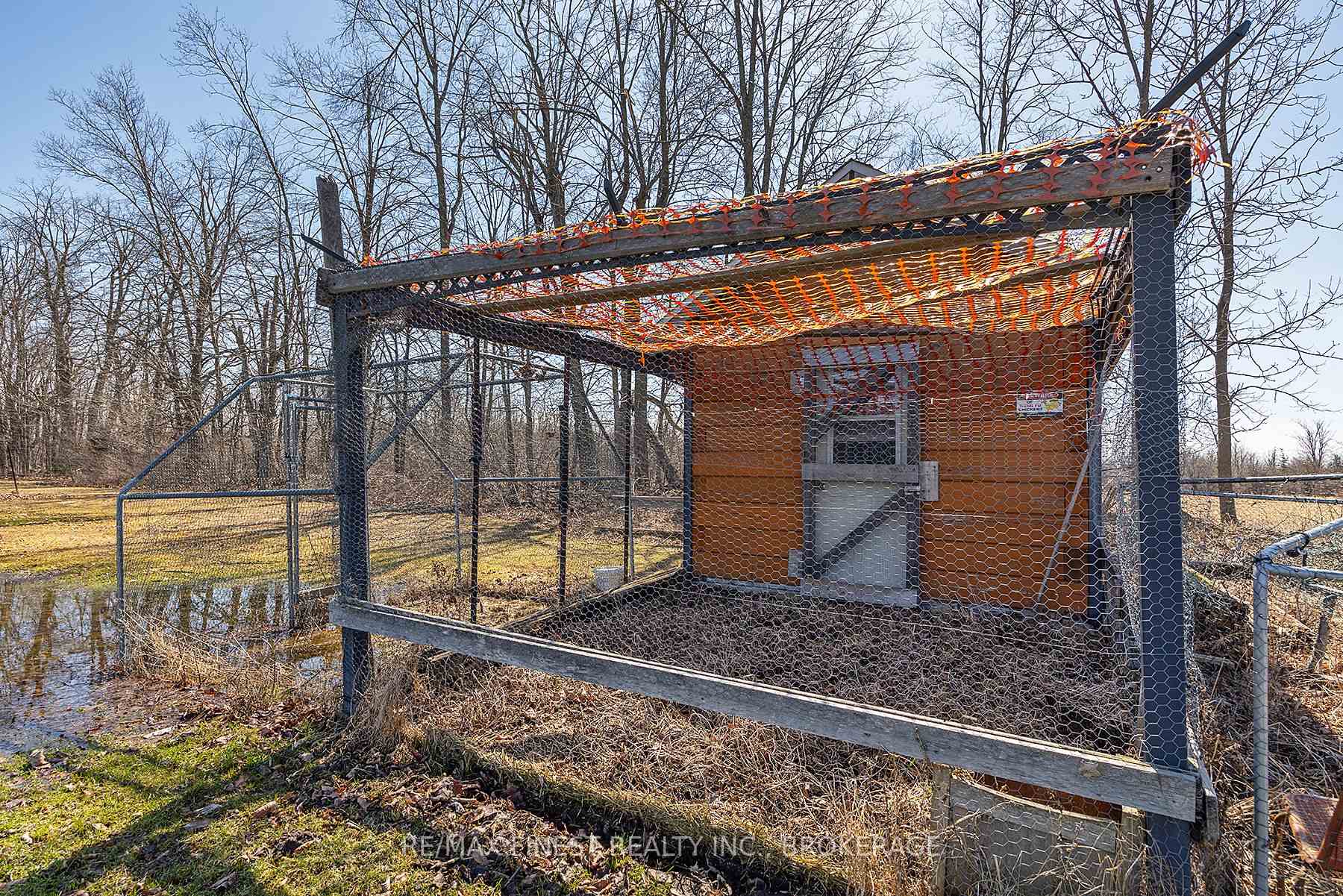 Photo 35 of 404 Dean Smith Road Drive, Frontenac, Frontenac South — HOMEH