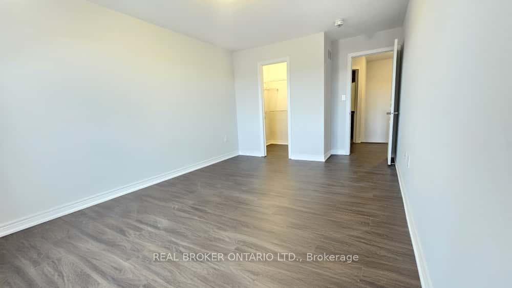 Photo 17 of 7 Ladybell Lane, Hamilton, Stoney Creek Mountain — HOMEH