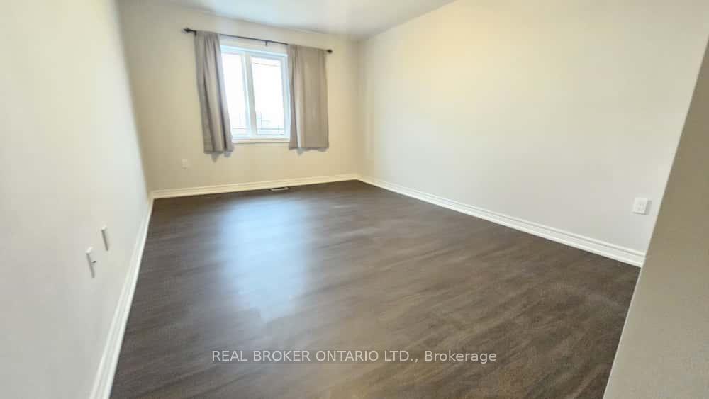 Photo 19 of 7 Ladybell Lane, Hamilton, Stoney Creek Mountain — HOMEH