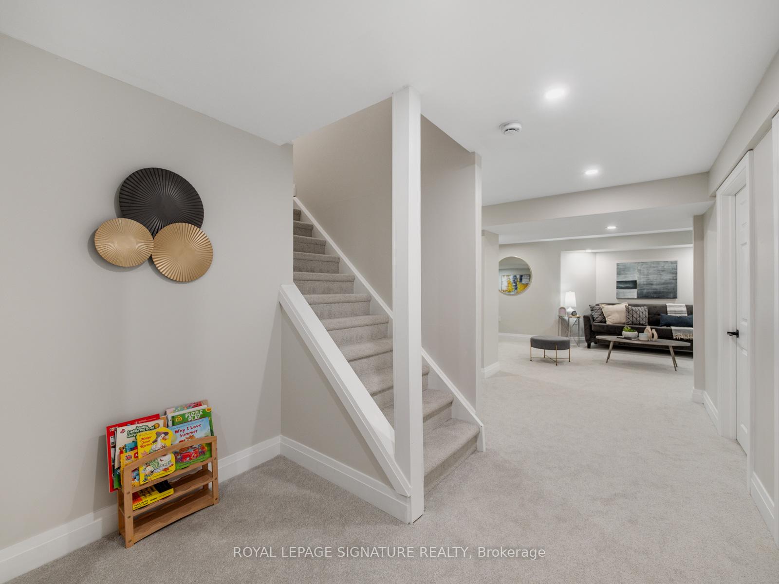Photo 33 of 110 Amberview Drive, Georgina, Keswick South — HOMEH