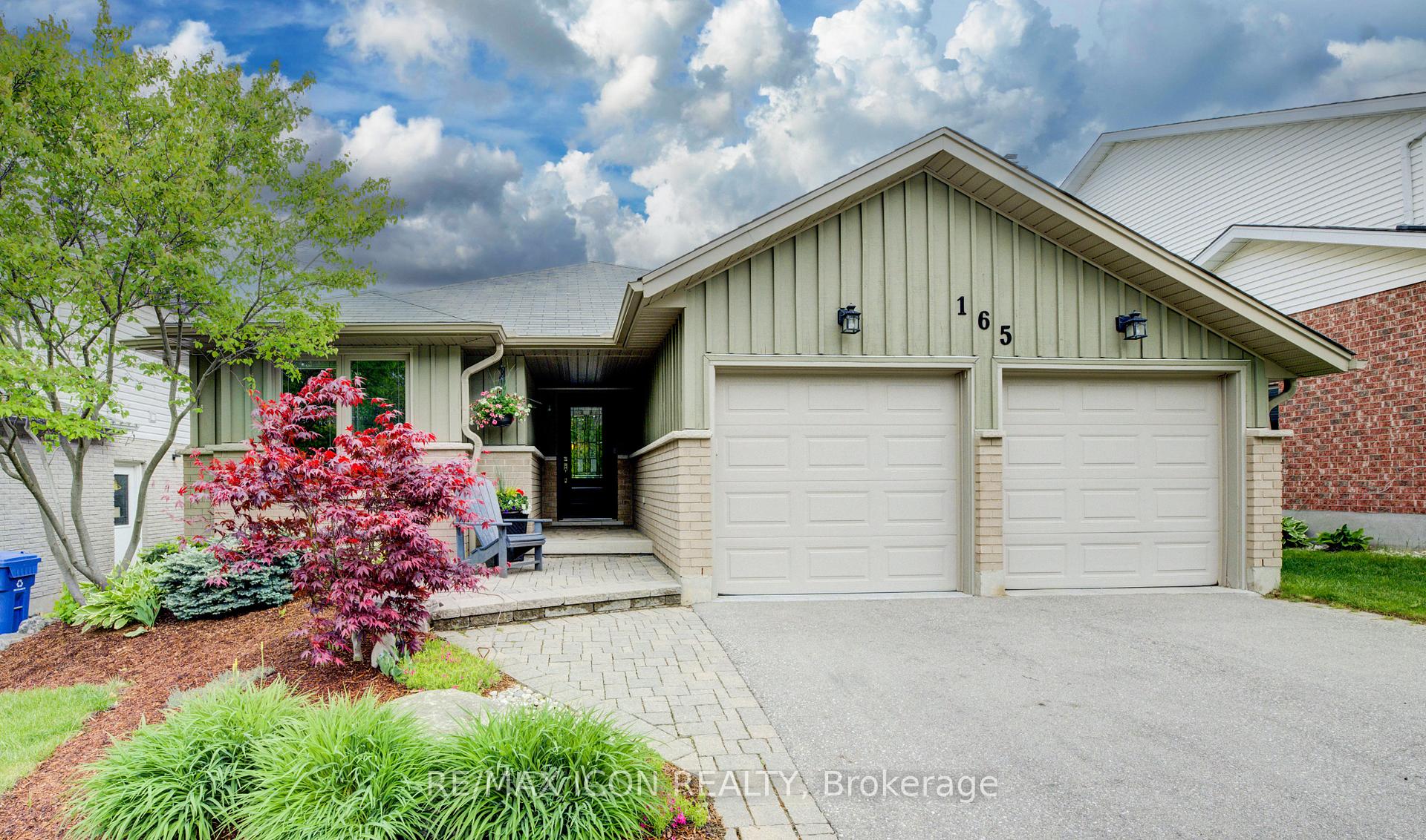 Photo 3 of 165 Municipal Street, Guelph, Dovercliffe Park/Old University — HOMEH