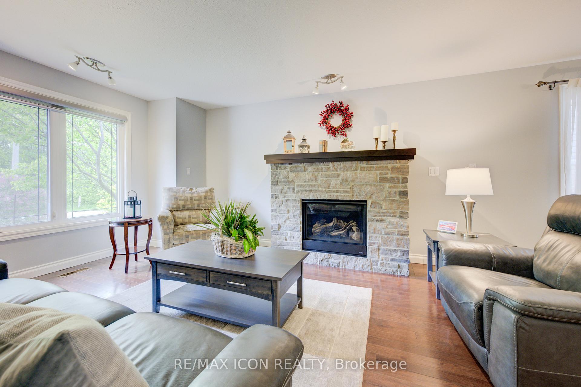 Photo 8 of 165 Municipal Street, Guelph, Dovercliffe Park/Old University — HOMEH
