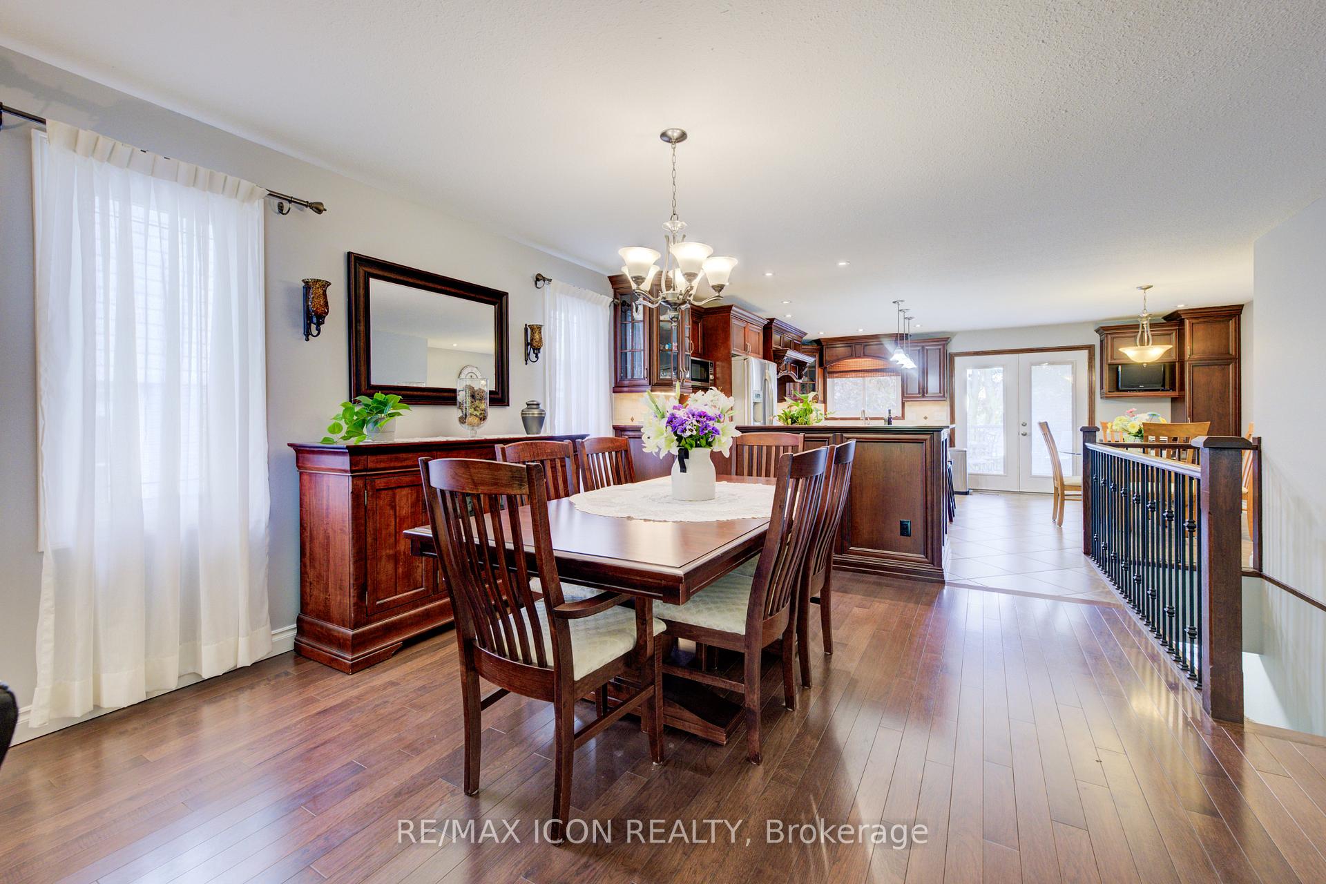 Photo 9 of 165 Municipal Street, Guelph, Dovercliffe Park/Old University — HOMEH