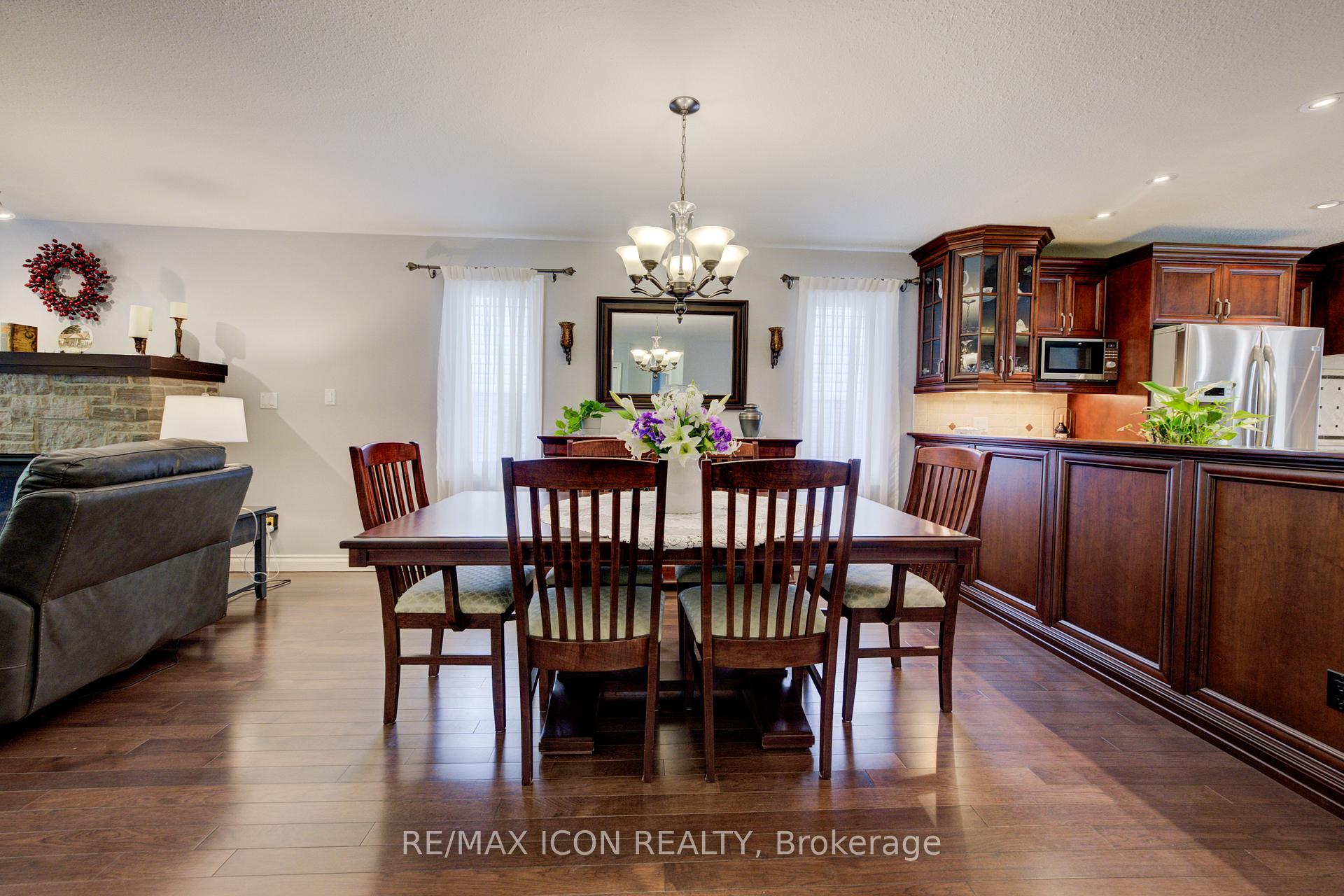Photo 10 of 165 Municipal Street, Guelph, Dovercliffe Park/Old University — HOMEH