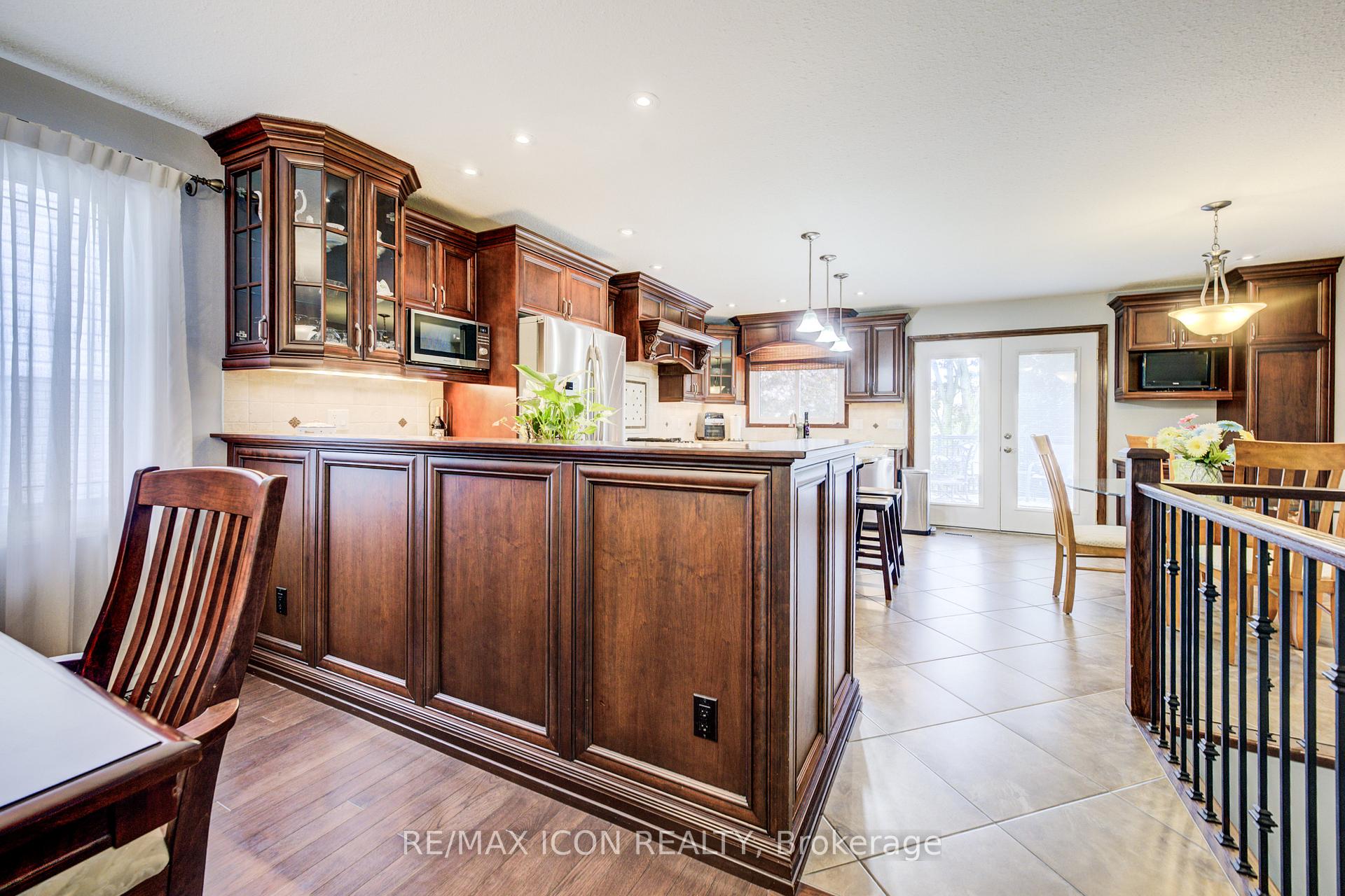 Photo 12 of 165 Municipal Street, Guelph, Dovercliffe Park/Old University — HOMEH