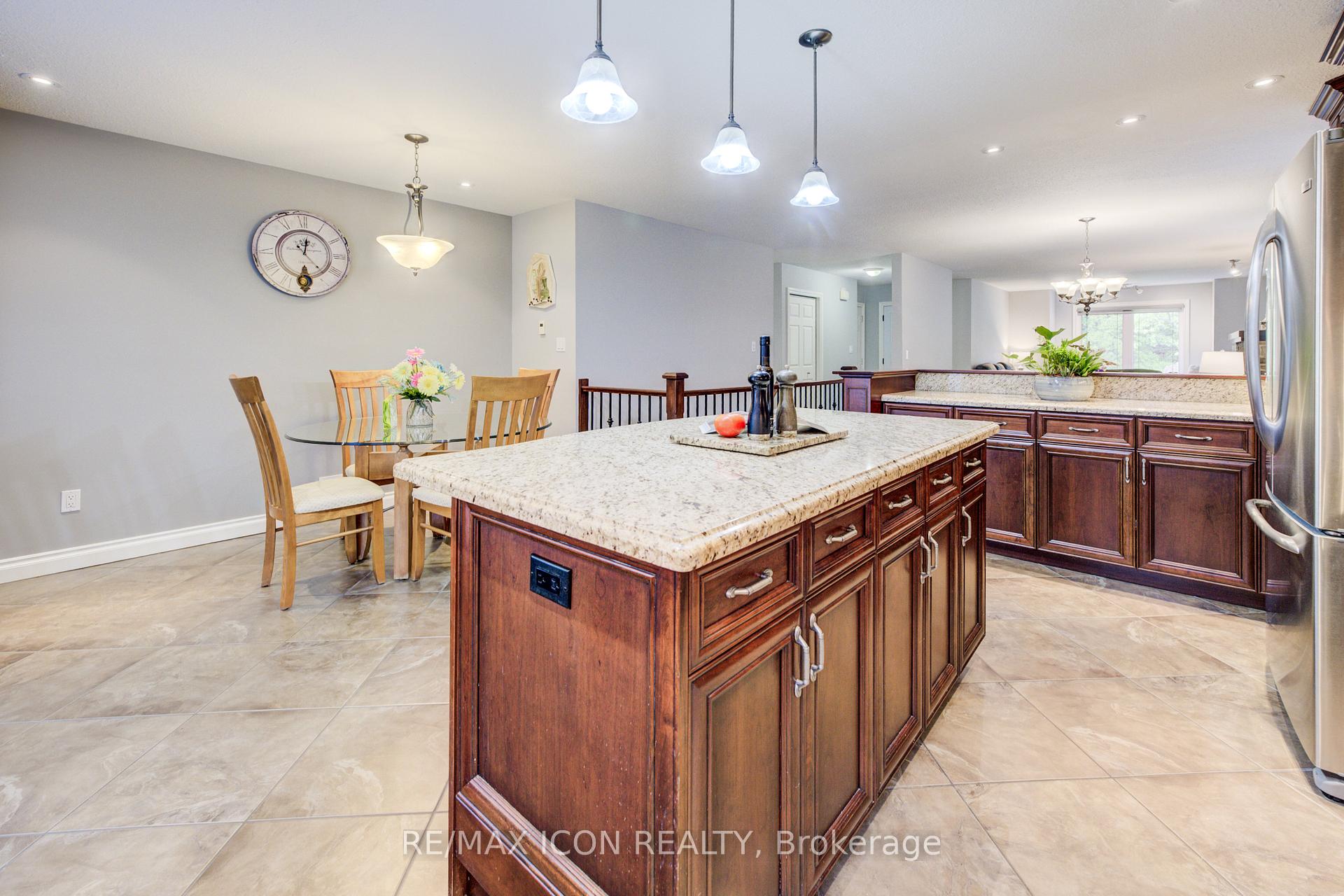 Photo 19 of 165 Municipal Street, Guelph, Dovercliffe Park/Old University — HOMEH