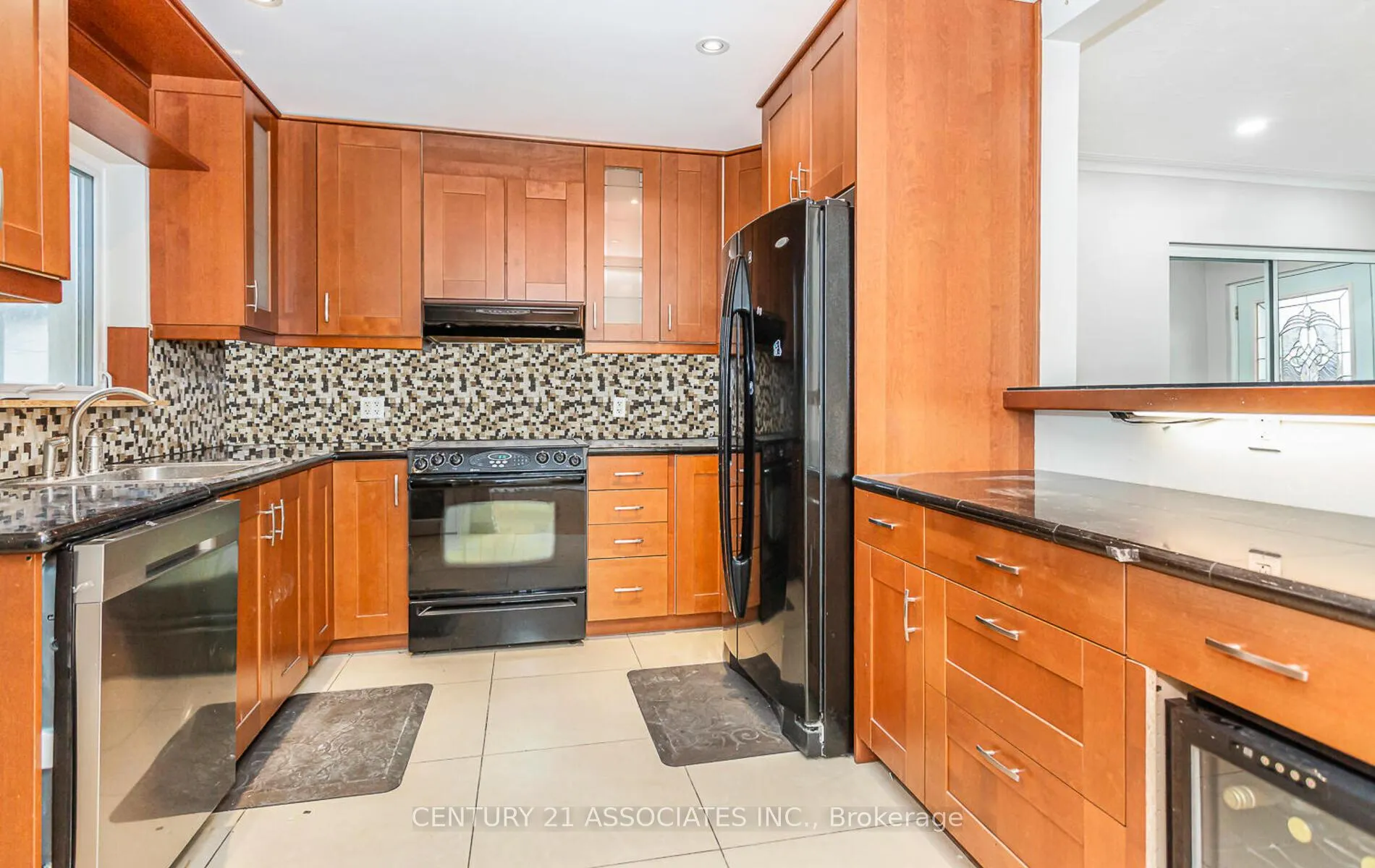 Photo 15 of 1338 Waverly Avenue, Oakville, West — HOMEH