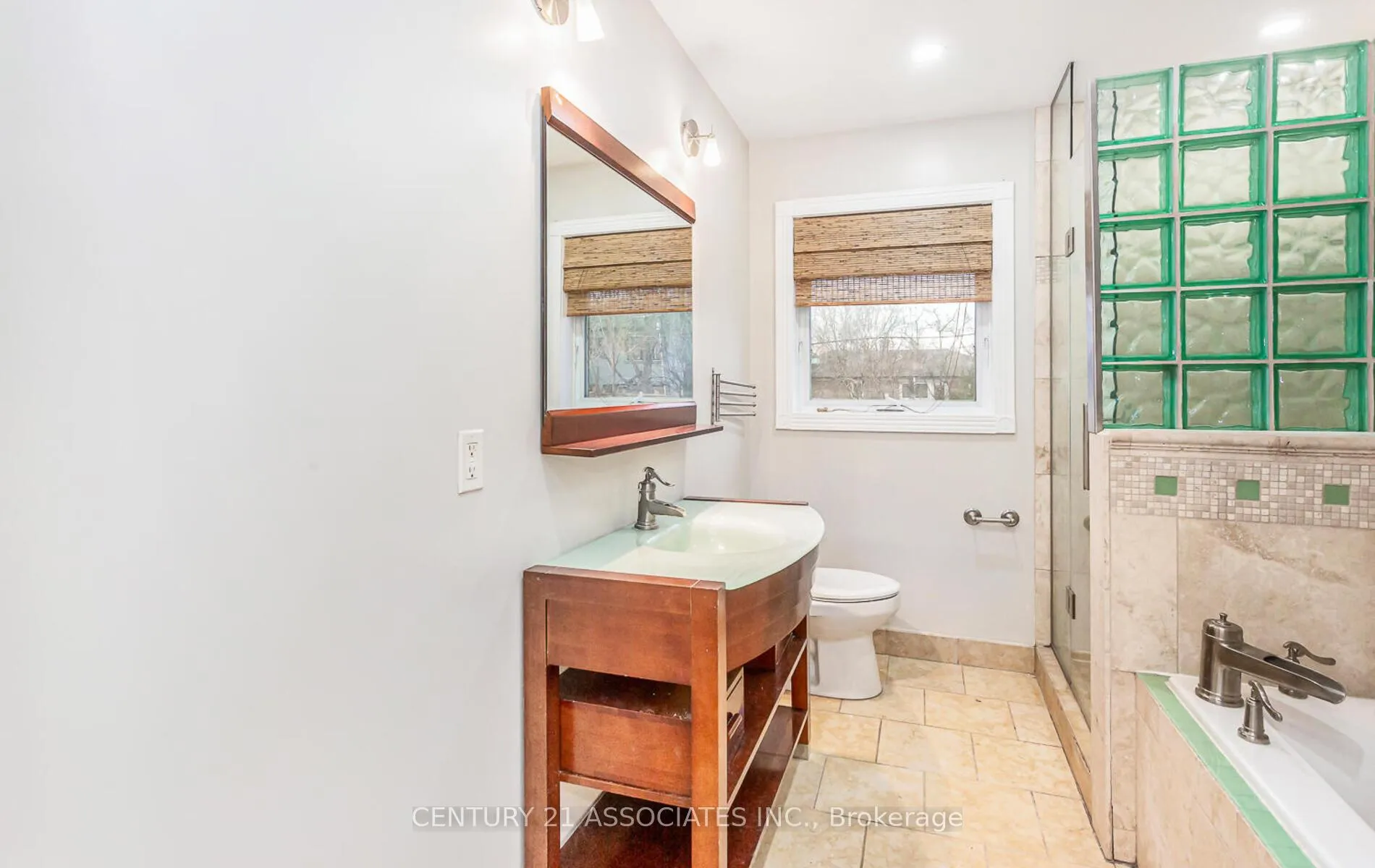 Photo 23 of 1338 Waverly Avenue, Oakville, West — HOMEH