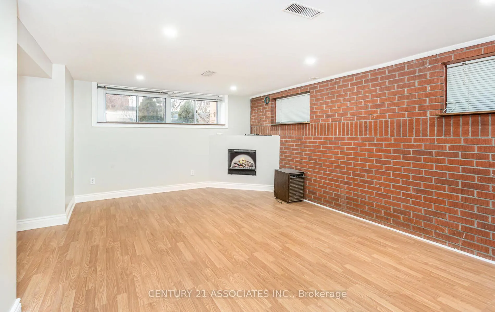 Photo 27 of 1338 Waverly Avenue, Oakville, West — HOMEH