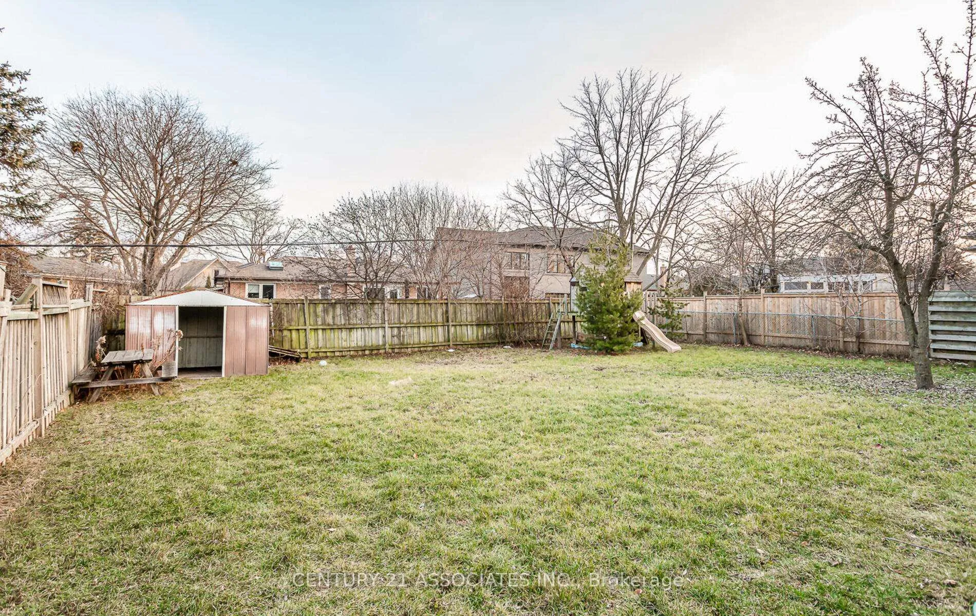 Photo 46 of 1338 Waverly Avenue, Oakville, West — HOMEH