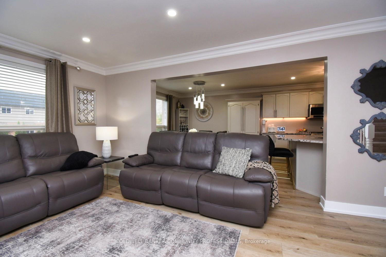 Photo 14 of 159 Thames Way, Hamilton, Mount Hope — HOMEH