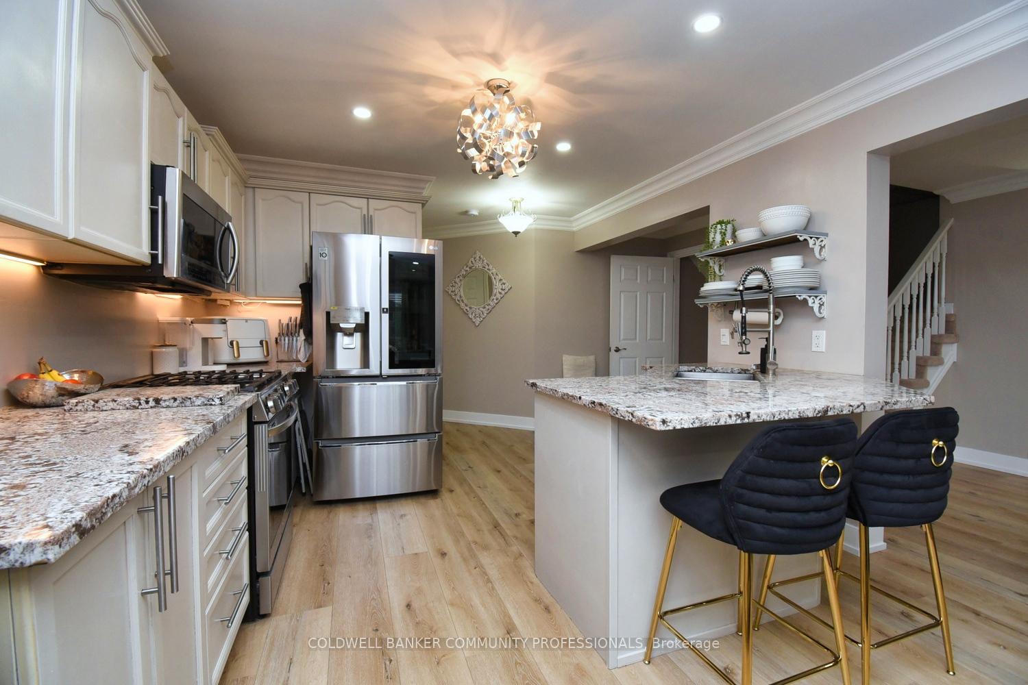 Photo 18 of 159 Thames Way, Hamilton, Mount Hope — HOMEH
