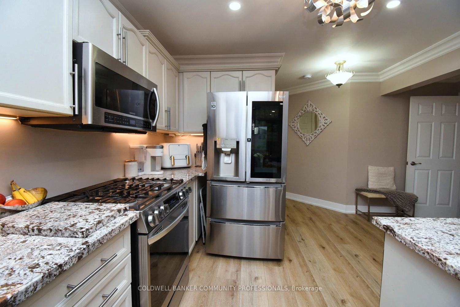 Photo 19 of 159 Thames Way, Hamilton, Mount Hope — HOMEH