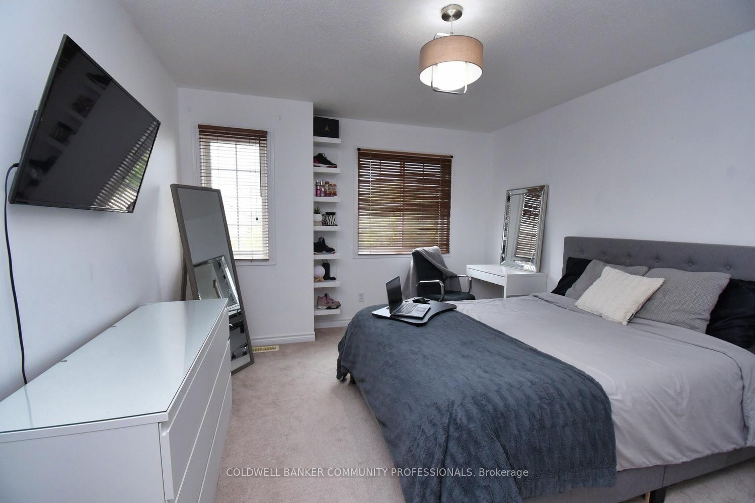 Photo 29 of 159 Thames Way, Hamilton, Mount Hope — HOMEH