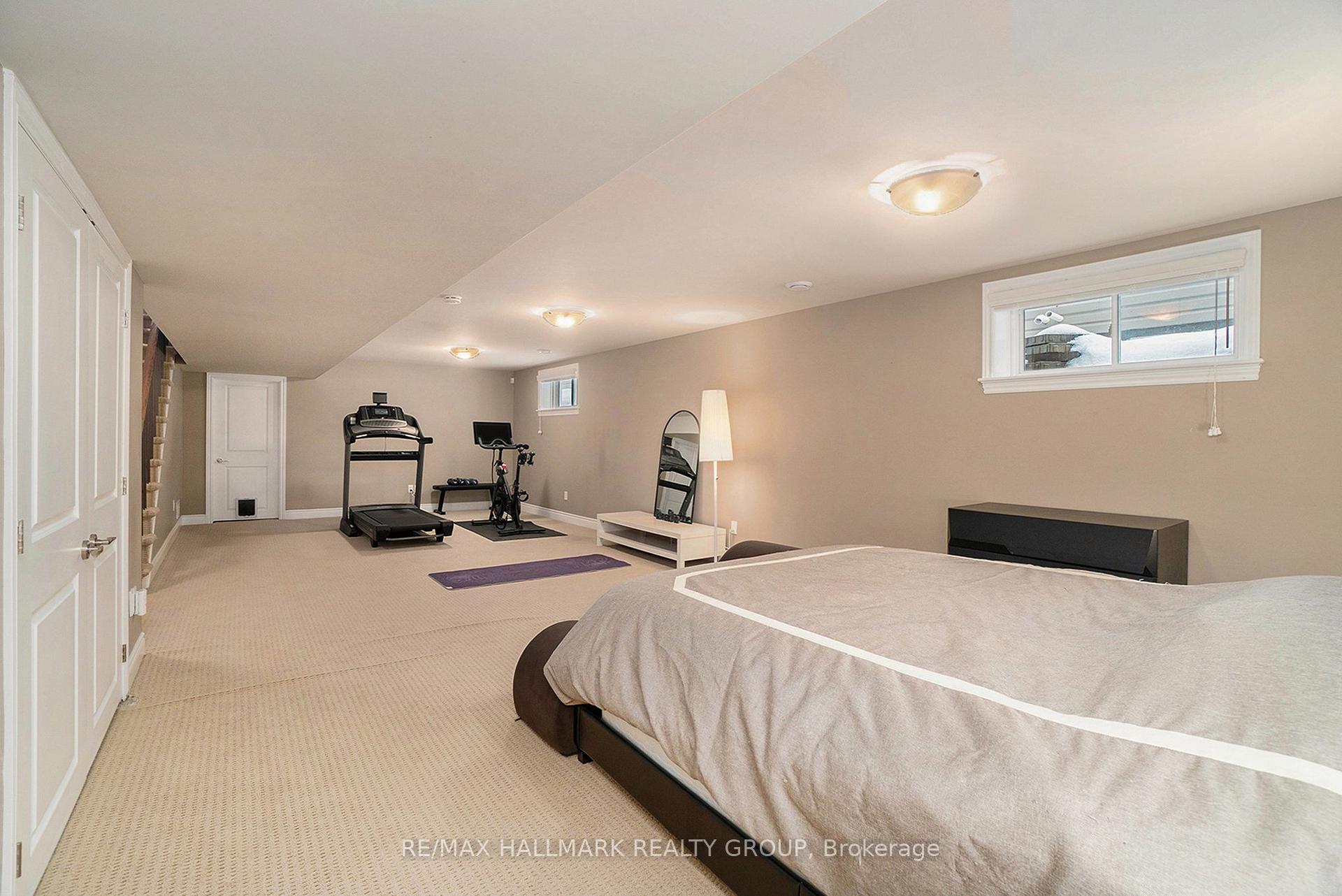 Photo 26 of Unit C, 915 Watson Street, Ottawa, Fairfield Heights — HOMEH