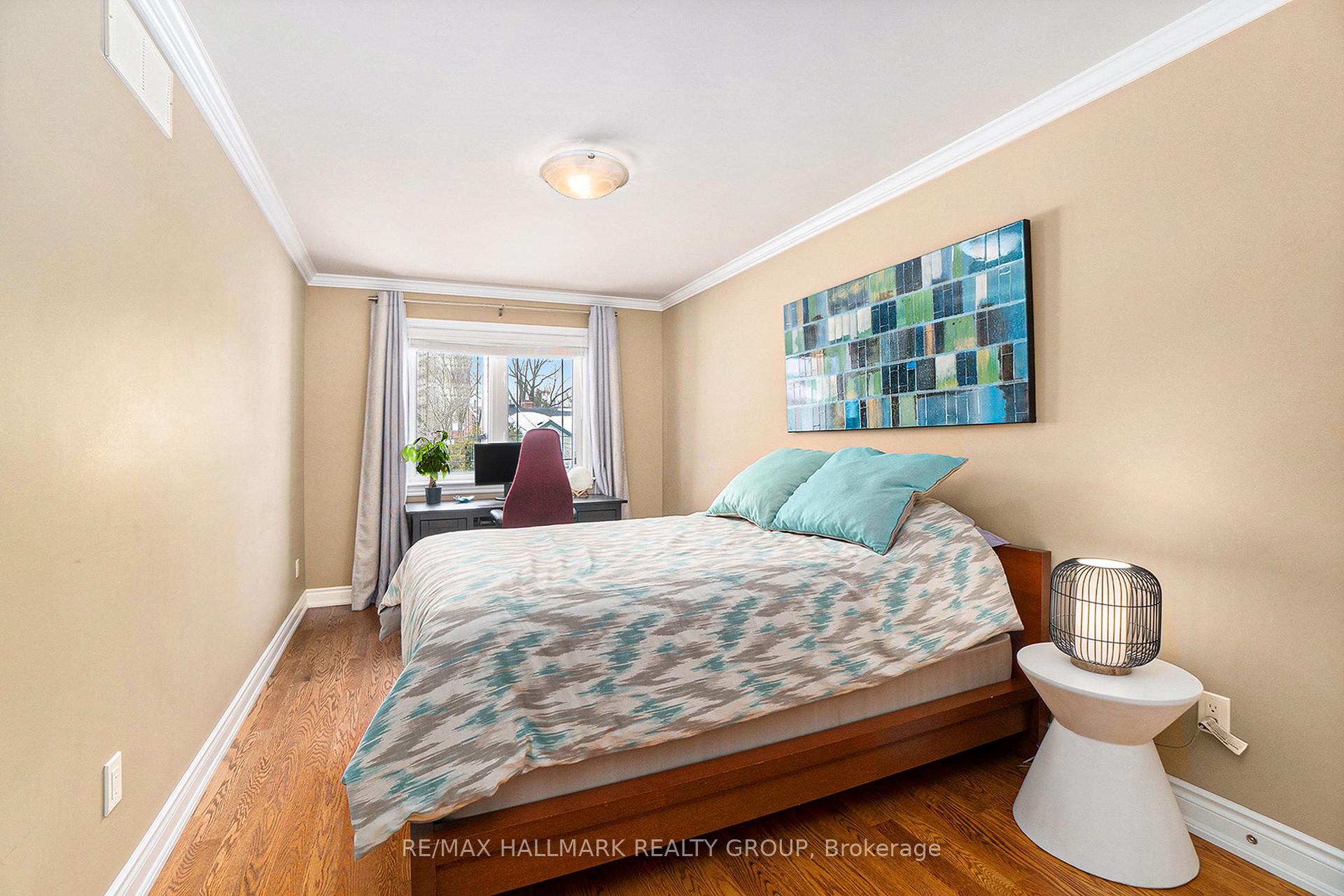 Photo 9 of Unit C, 915 Watson Street, Ottawa, Fairfield Heights — HOMEH