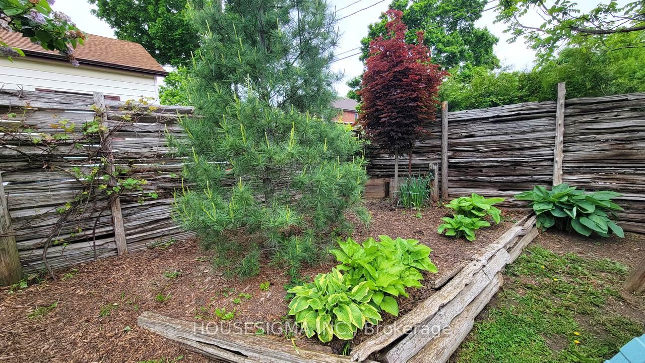 Photo 34 of 287 Waterloo Avenue, Guelph, Junction/Onward Willow — HOMEH