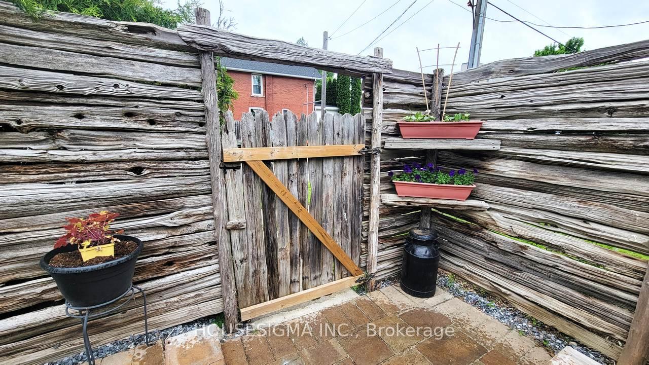 Photo 35 of 287 Waterloo Avenue, Guelph, Junction/Onward Willow — HOMEH