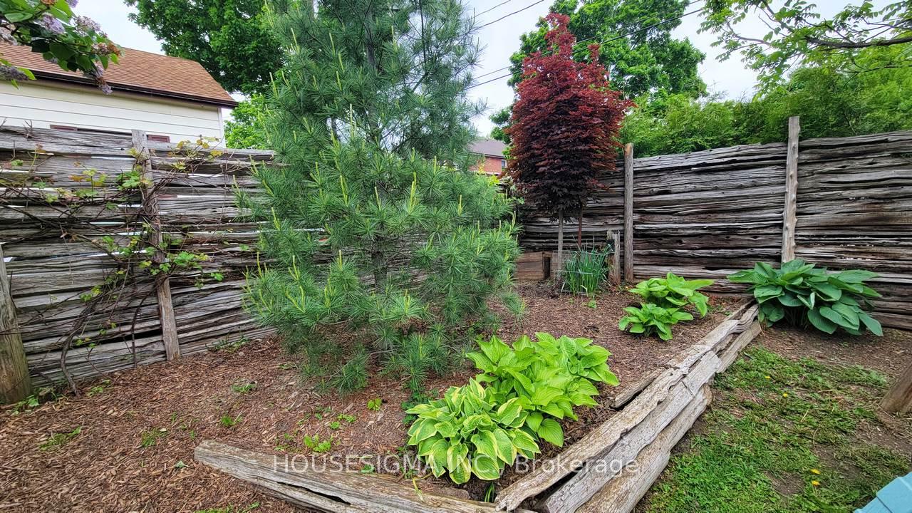 Photo 41 of 287 Waterloo Avenue, Guelph, Junction/Onward Willow — HOMEH