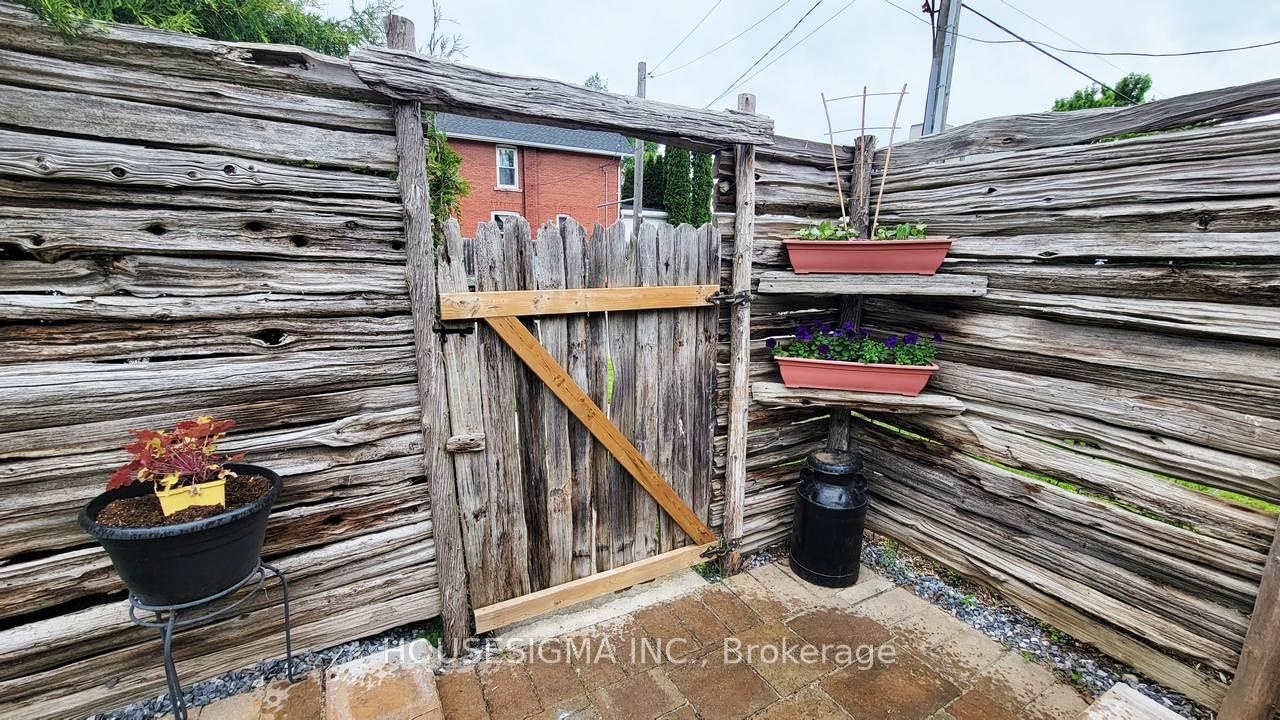 Photo 42 of 287 Waterloo Avenue, Guelph, Junction/Onward Willow — HOMEH