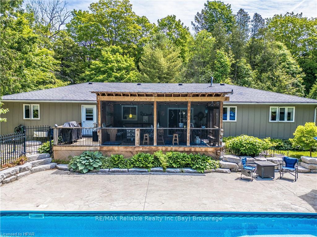 Photo 7 of 77377 Forest Ridge Road, Bluewater, Bayfield — HOMEH
