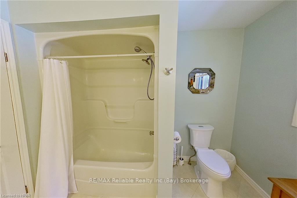 Photo 18 of 77377 Forest Ridge Road, Bluewater, Bayfield — HOMEH