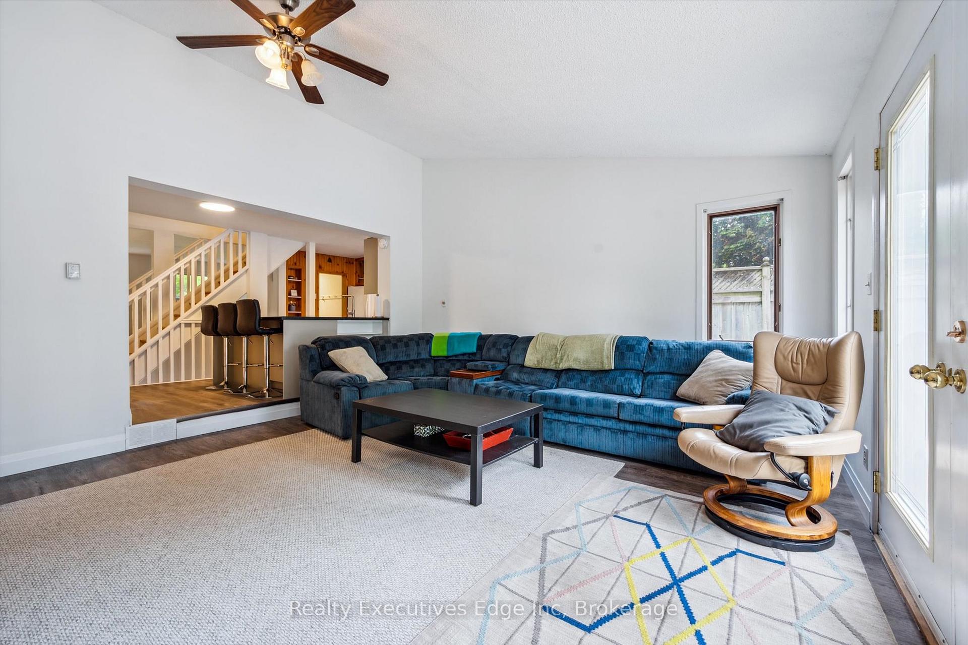 Photo 18 of 18 Windermere Court, Guelph, Riverside Park — HOMEH
