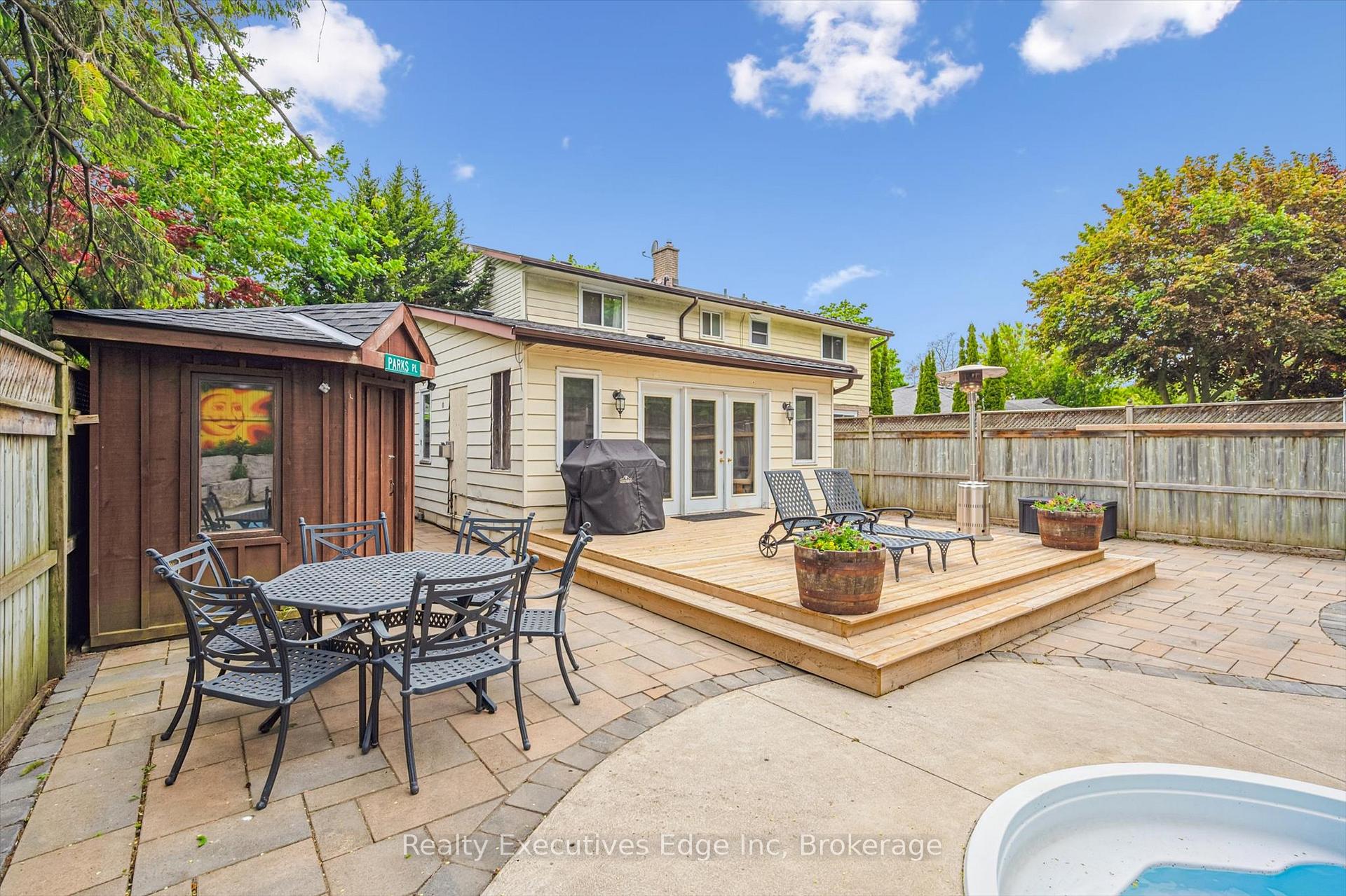 Photo 38 of 18 Windermere Court, Guelph, Riverside Park — HOMEH