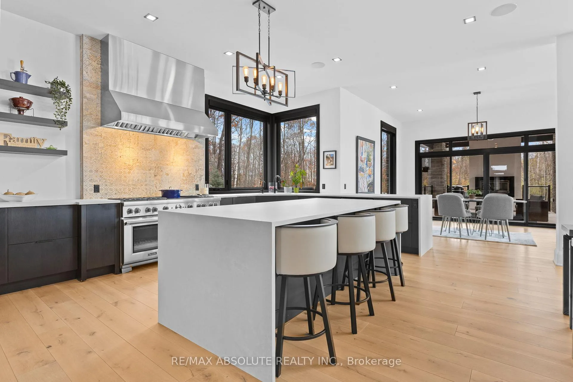 Photo 33 of 131 Cherryhill Drive, Ottawa, Huntley Ward (South East) — HOMEH