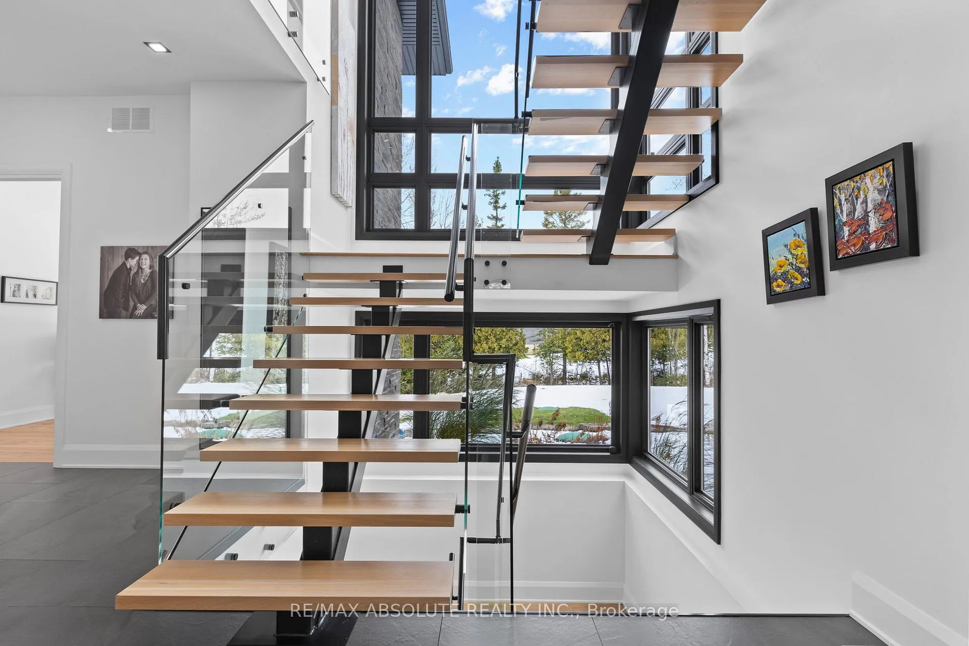 Photo 38 of 131 Cherryhill Drive, Ottawa, Huntley Ward (South East) — HOMEH
