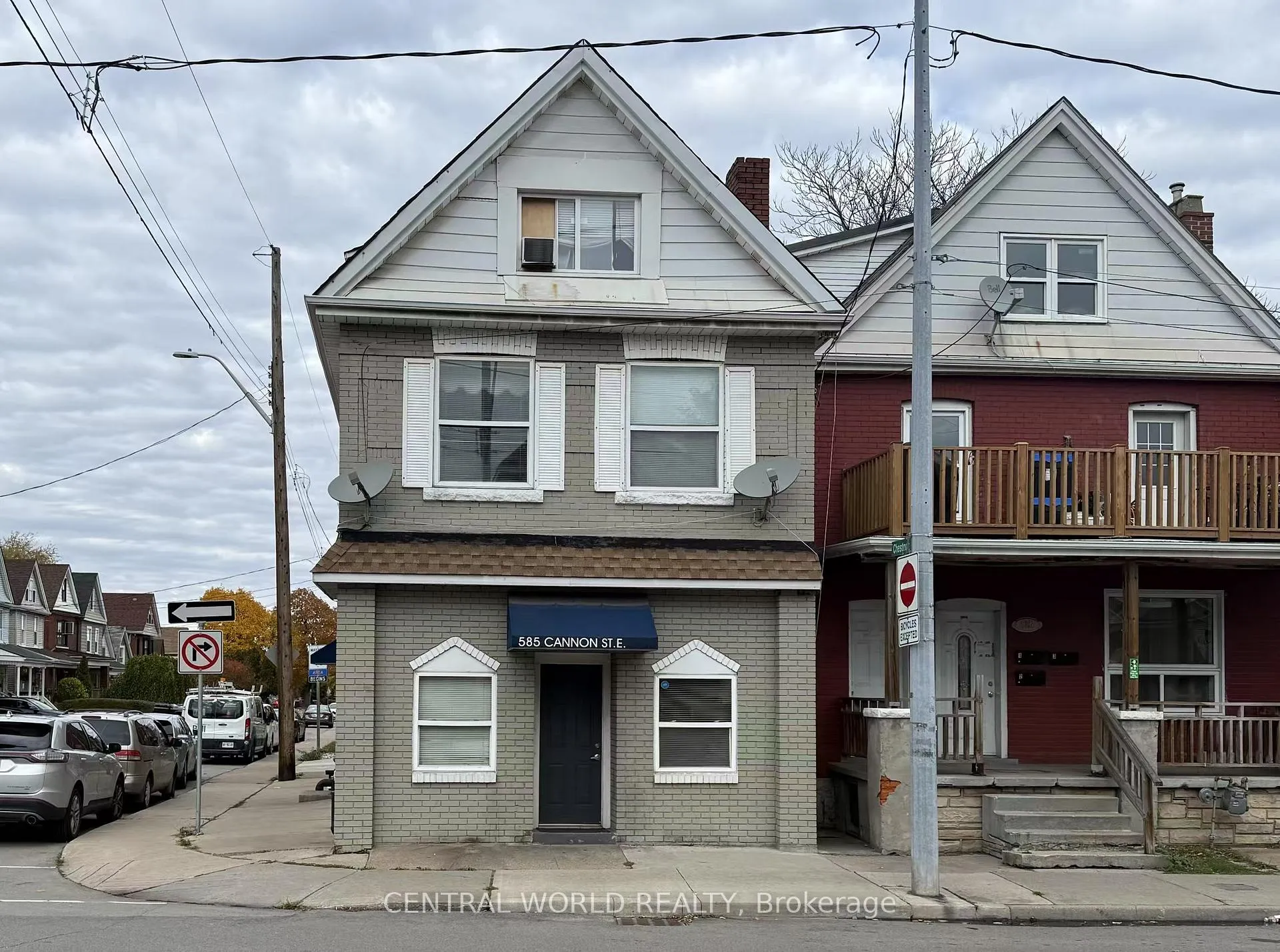 Photo 2 of 585 Cannon Street E, Hamilton, Gibson — HOMEH