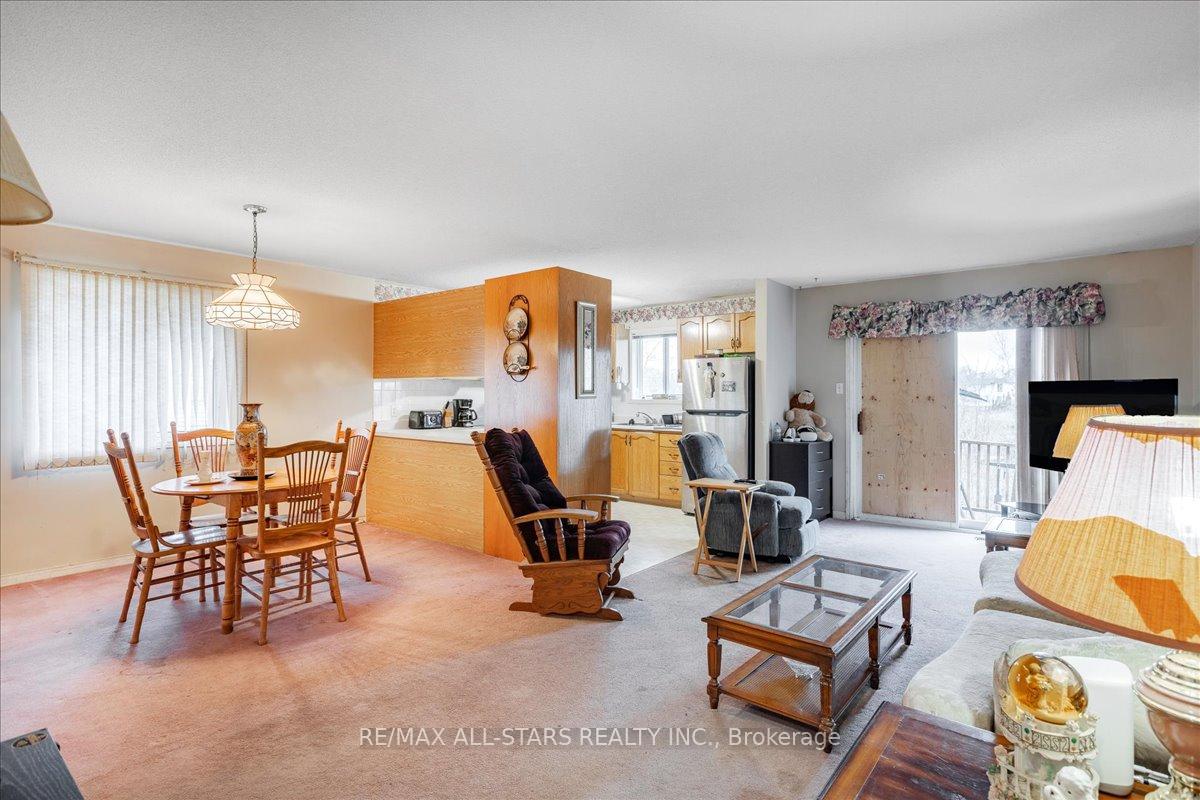 Photo 5 of 96 Riverglen Drive, Georgina, Keswick South — HOMEH