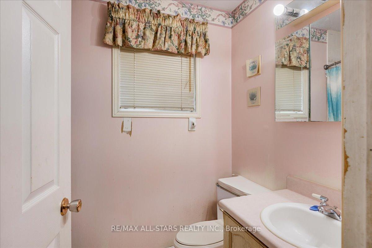 Photo 18 of 96 Riverglen Drive, Georgina, Keswick South — HOMEH