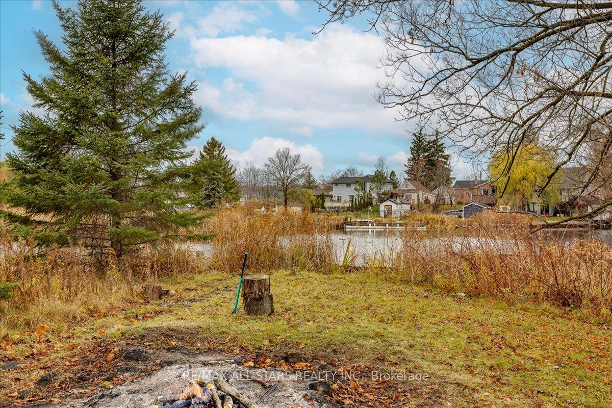 Photo 24 of 96 Riverglen Drive, Georgina, Keswick South — HOMEH