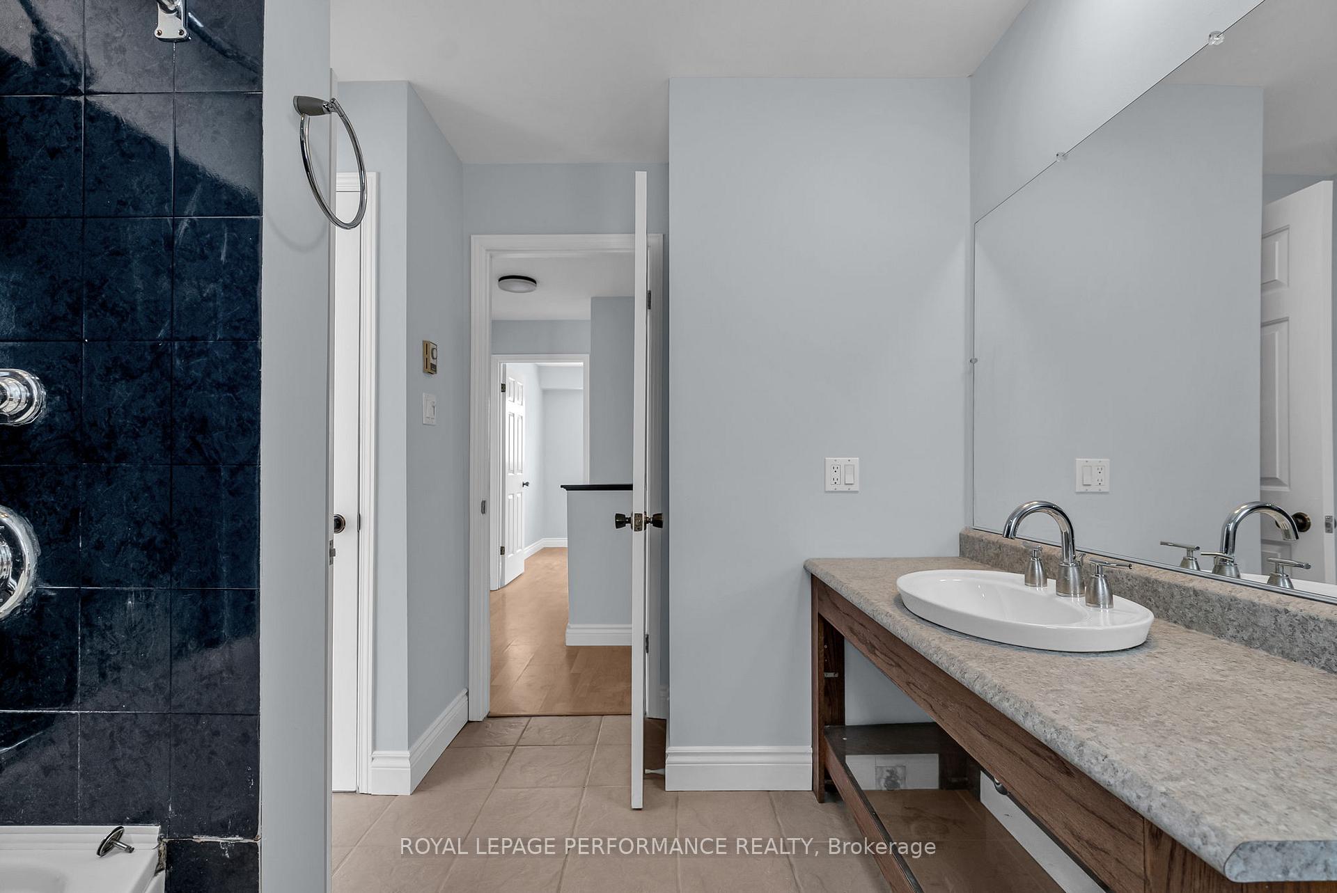 Photo 19 of 168 Ellen Avenue S, Cornwall — HOMEH