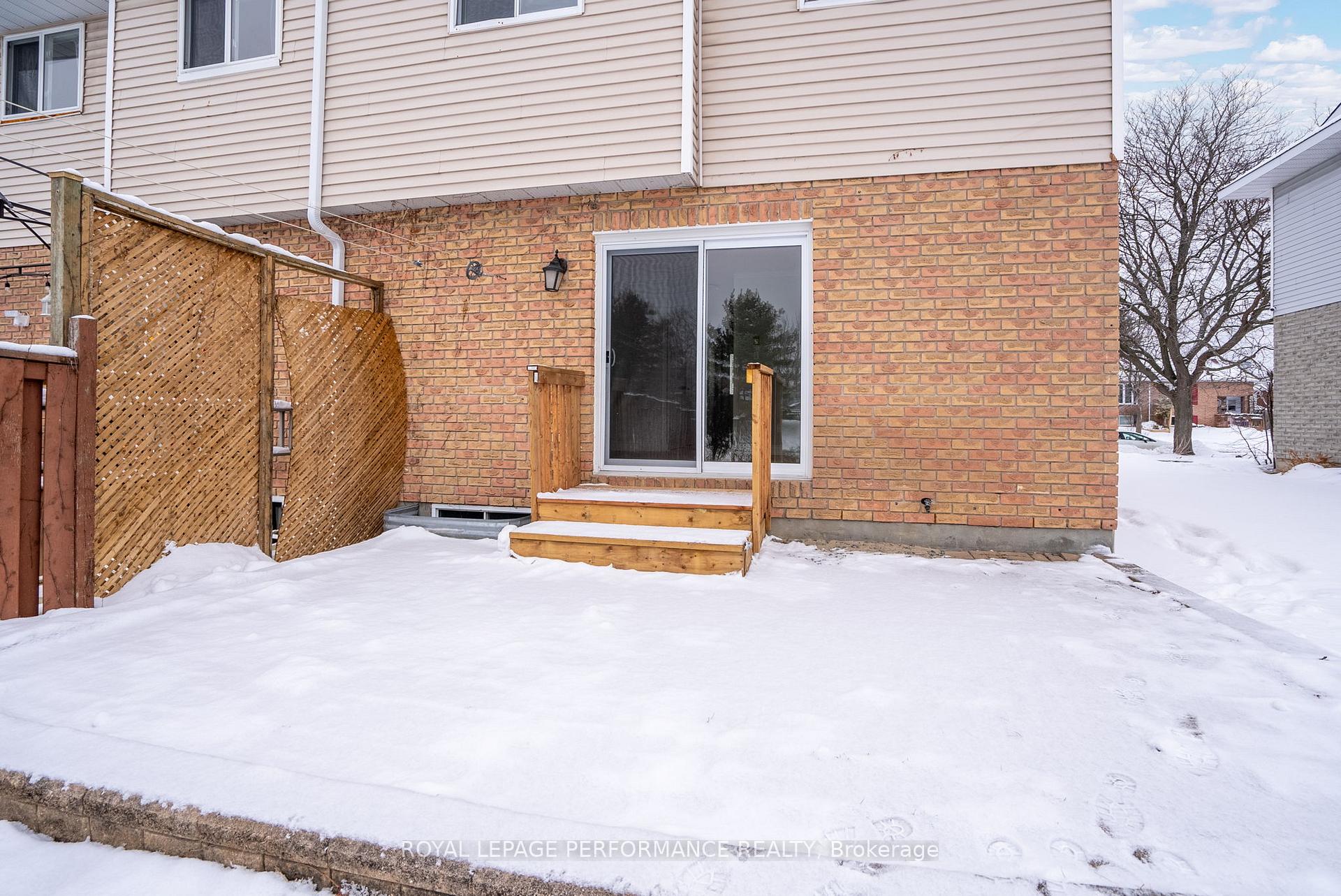 Photo 26 of 168 Ellen Avenue S, Cornwall — HOMEH